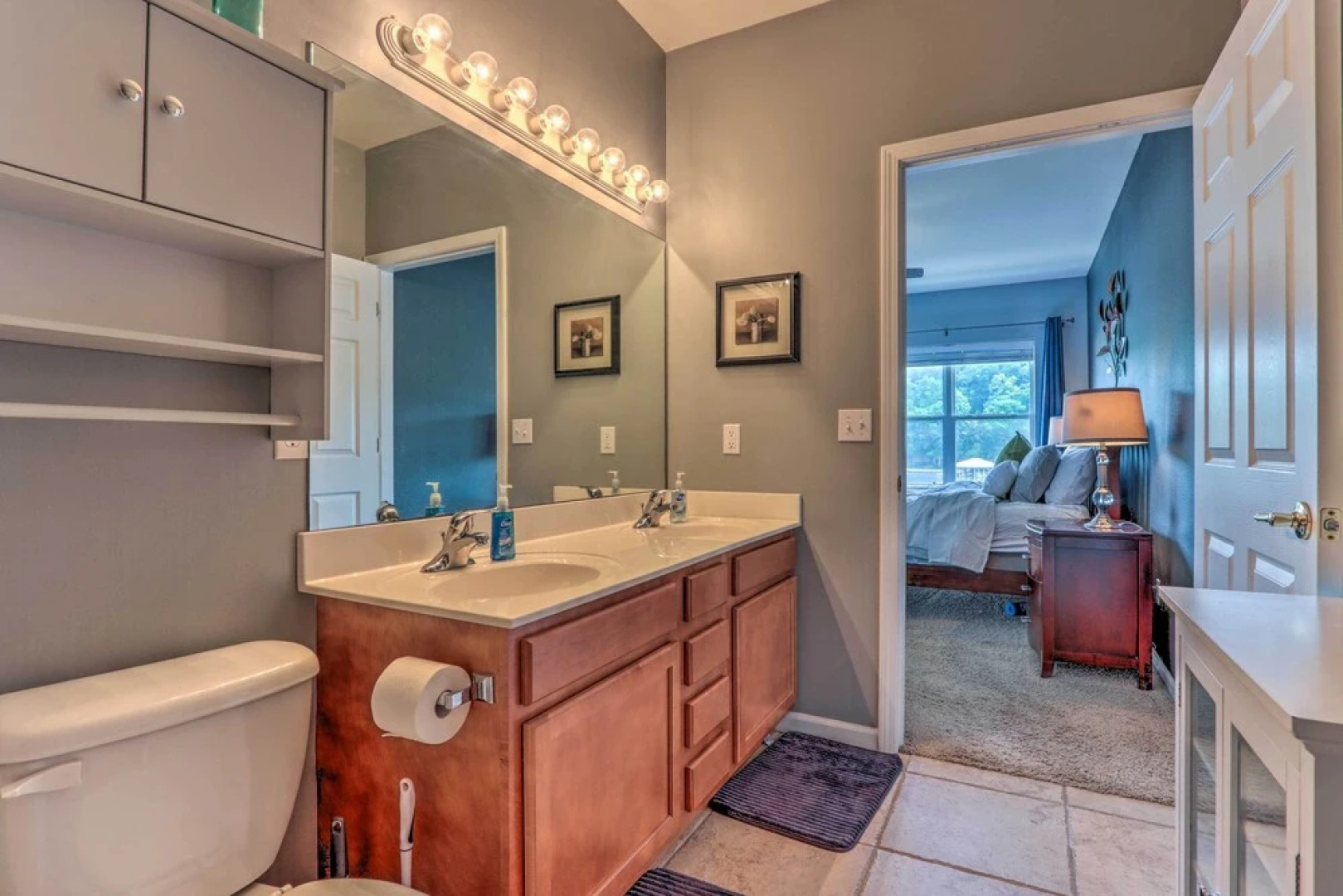 Lake View, Pool Access: Idyllic Camdenton Condo!