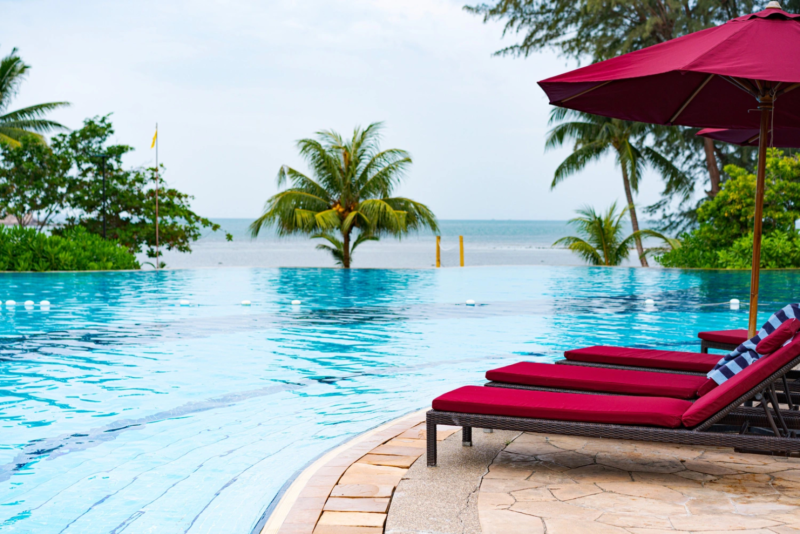 Nirwana Beach Club