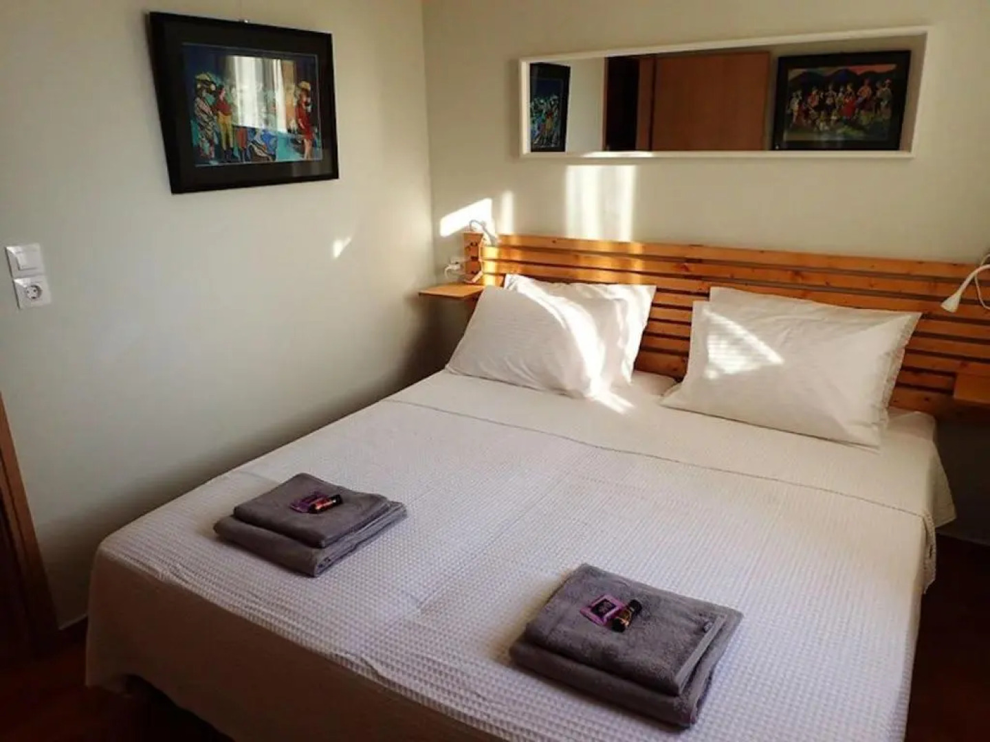 2 Apartments Sharing Garden and Pool