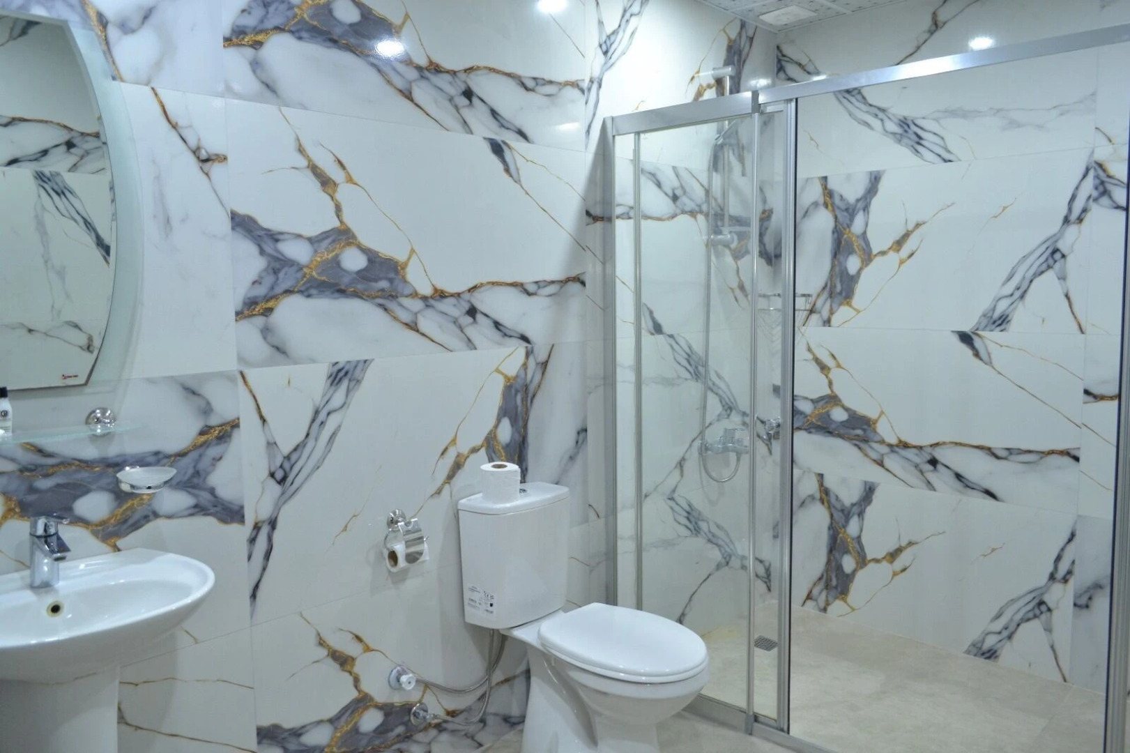 Adana Kucuksaat Hotel