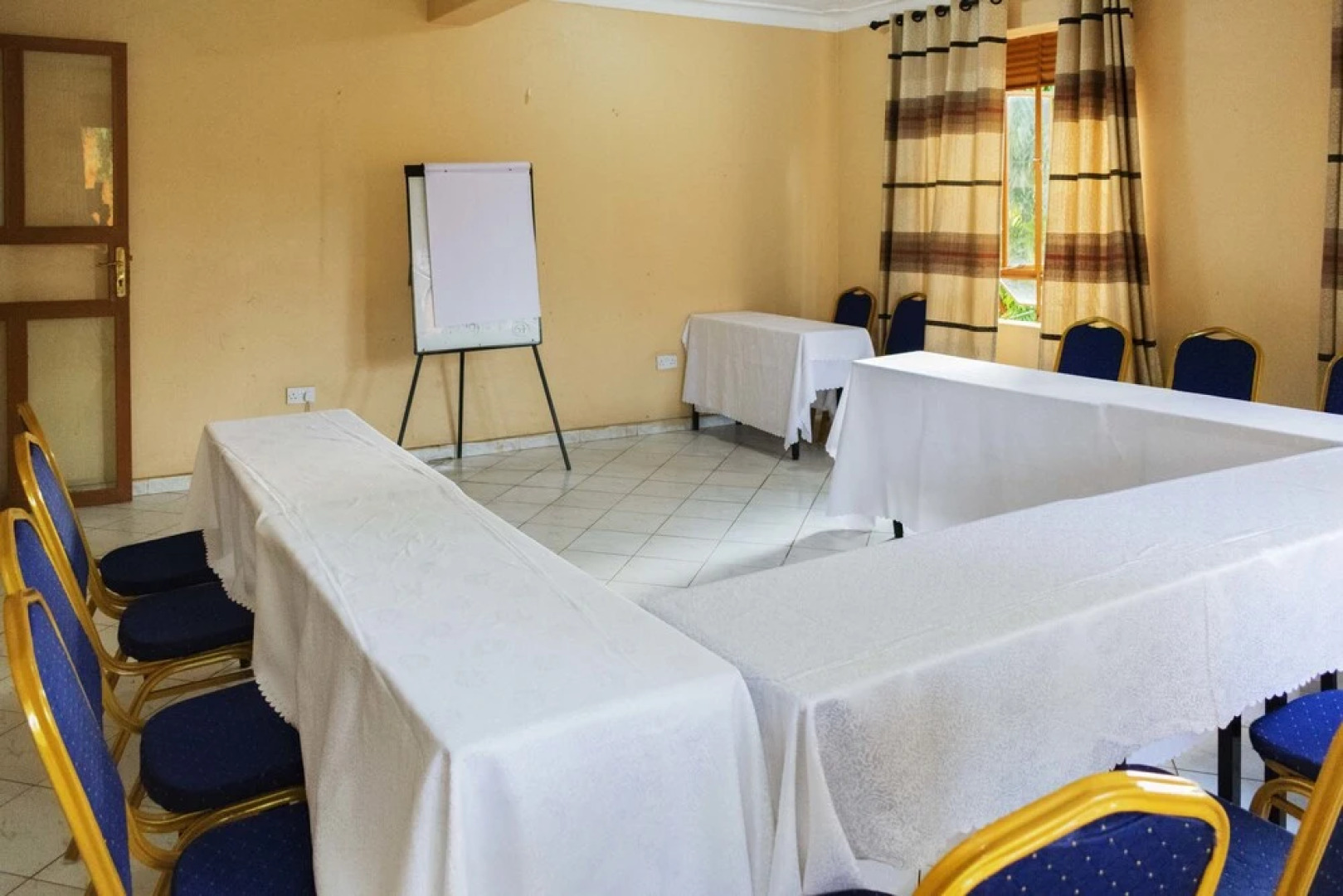 Rwenzori International Hotel