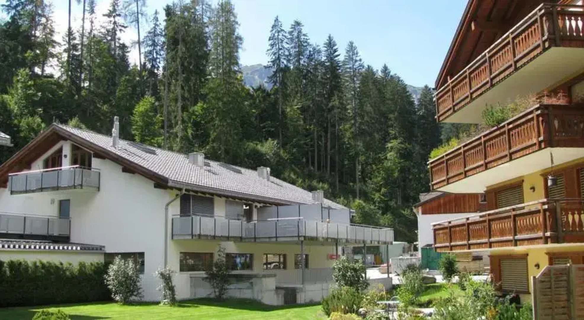 Haus Rätia, Klosters Platz
