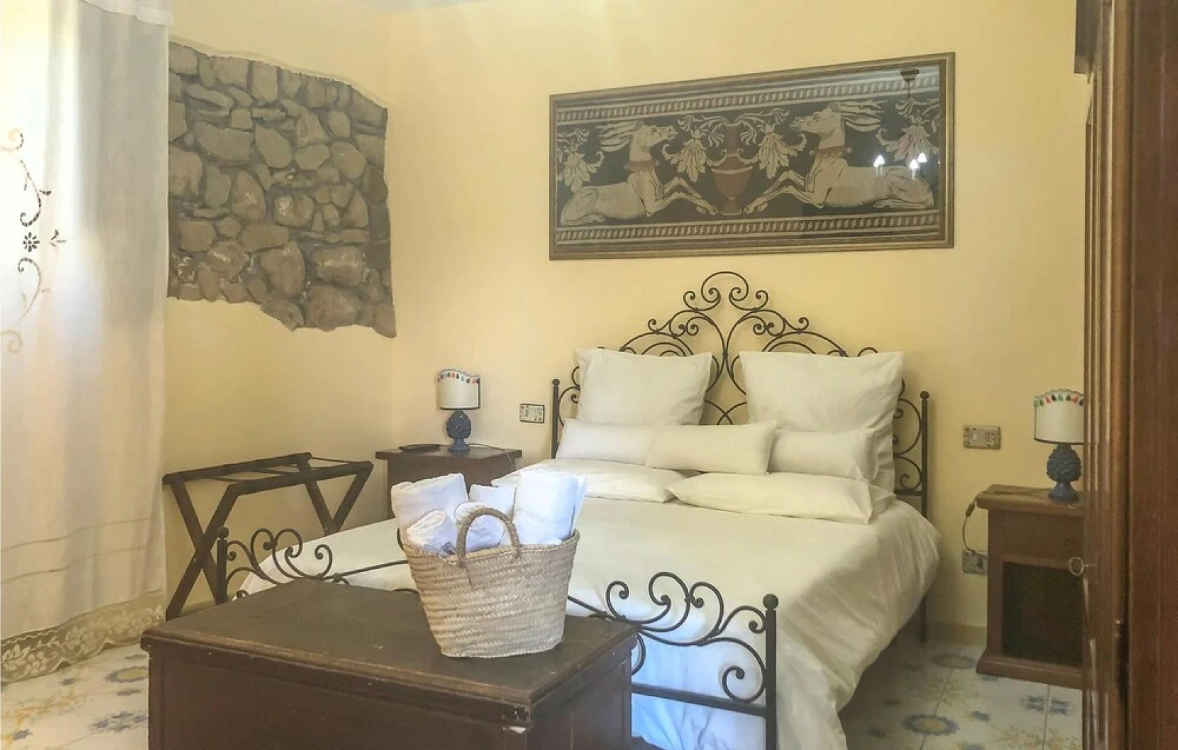 Awesome Home in Ficarra With 5 Bedrooms, Private Swimming Pool and Outdoor Swimming Pool