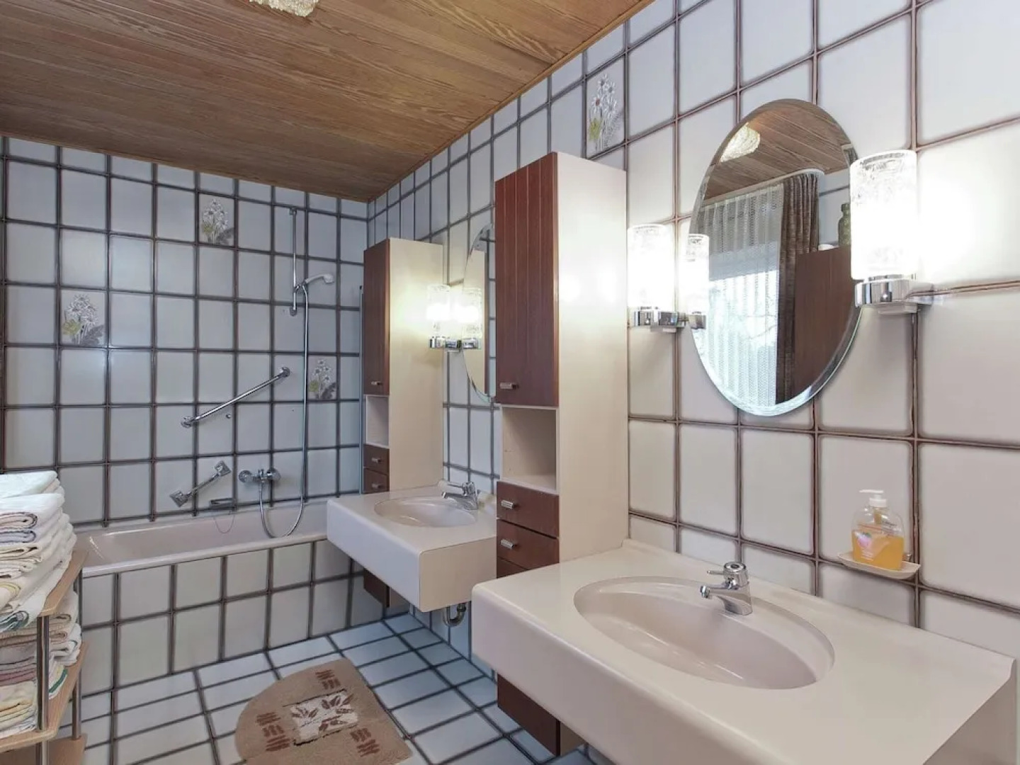 Cozy Apartment near Forest in Hullersen