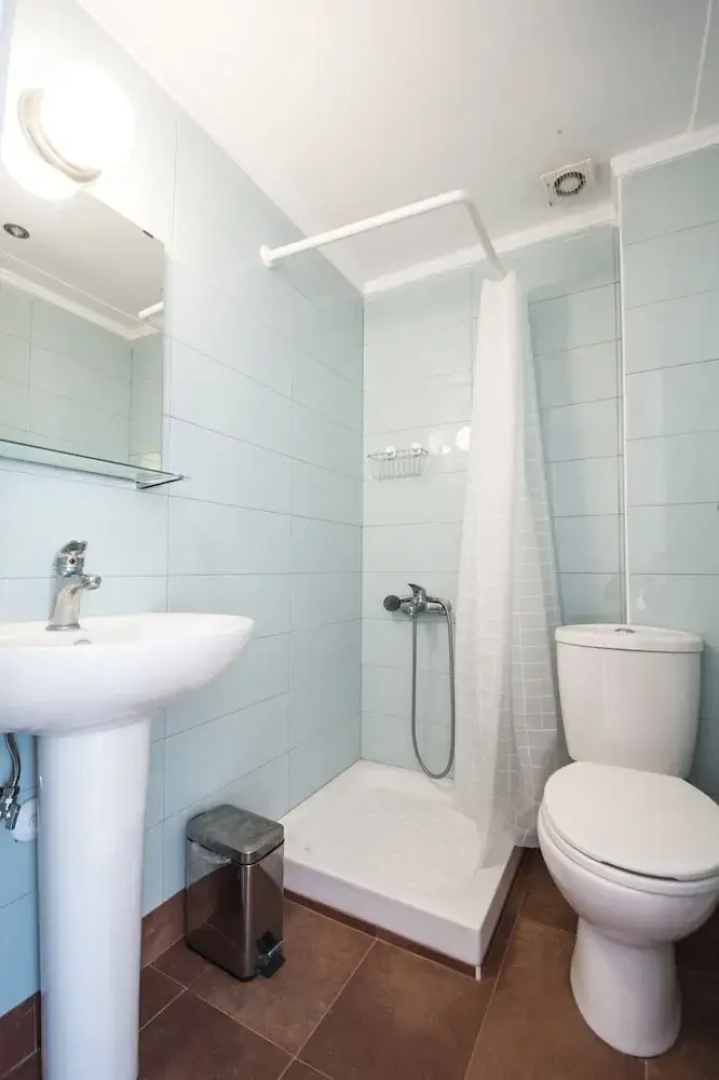 halu! Modern & Cozy Seafront Villa
