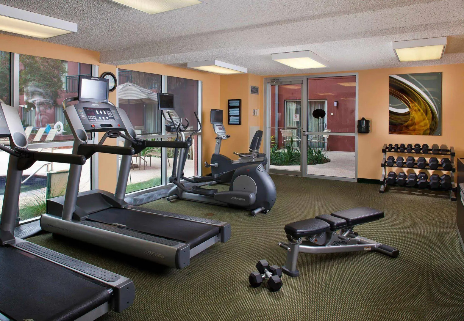 Courtyard by Marriott New Orleans Warehouse Arts District