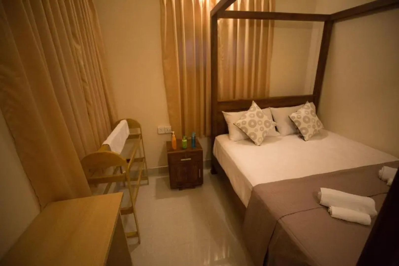 Neverbeen to Lagoon Town