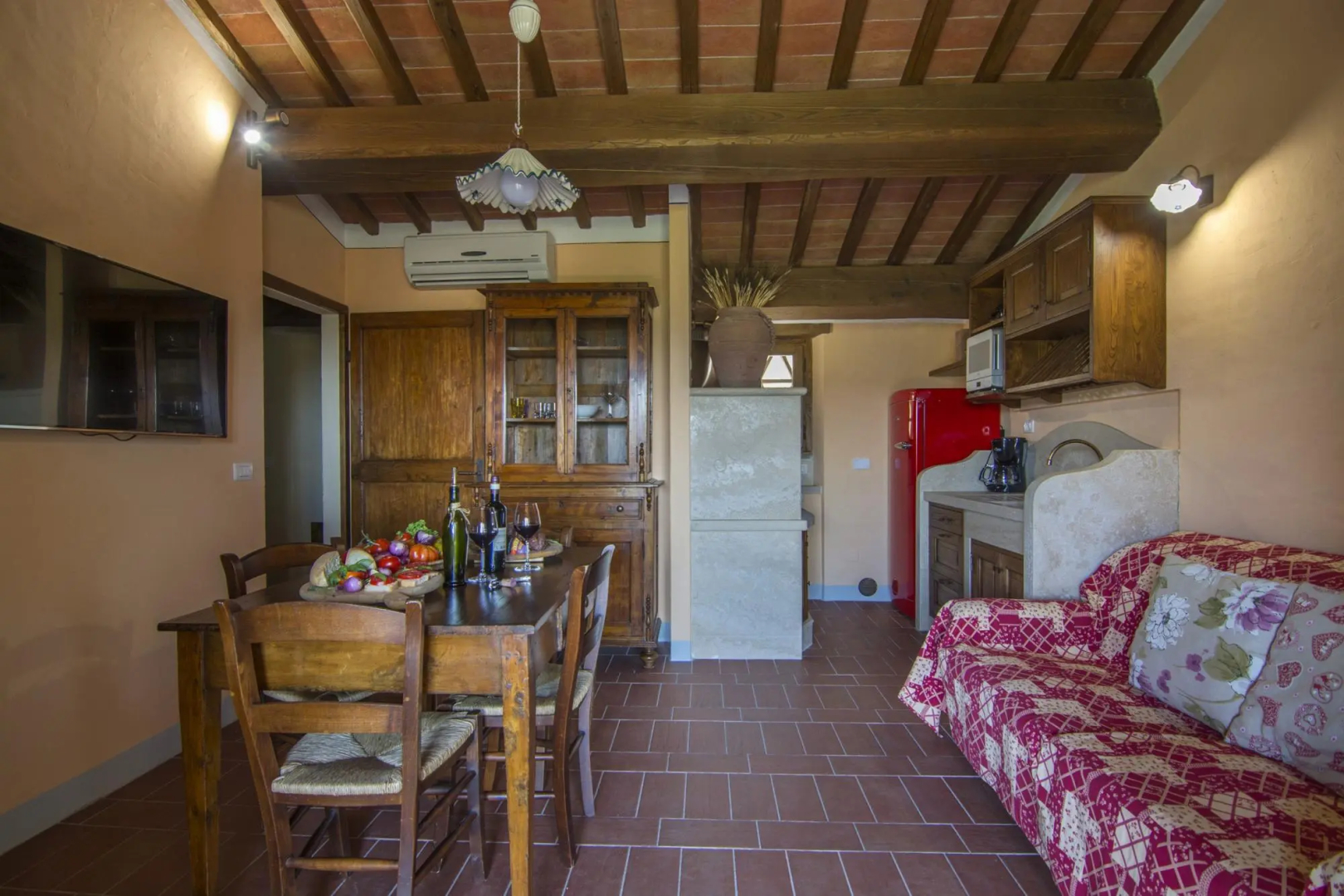 Typical Charming With Chianti View at Marioli