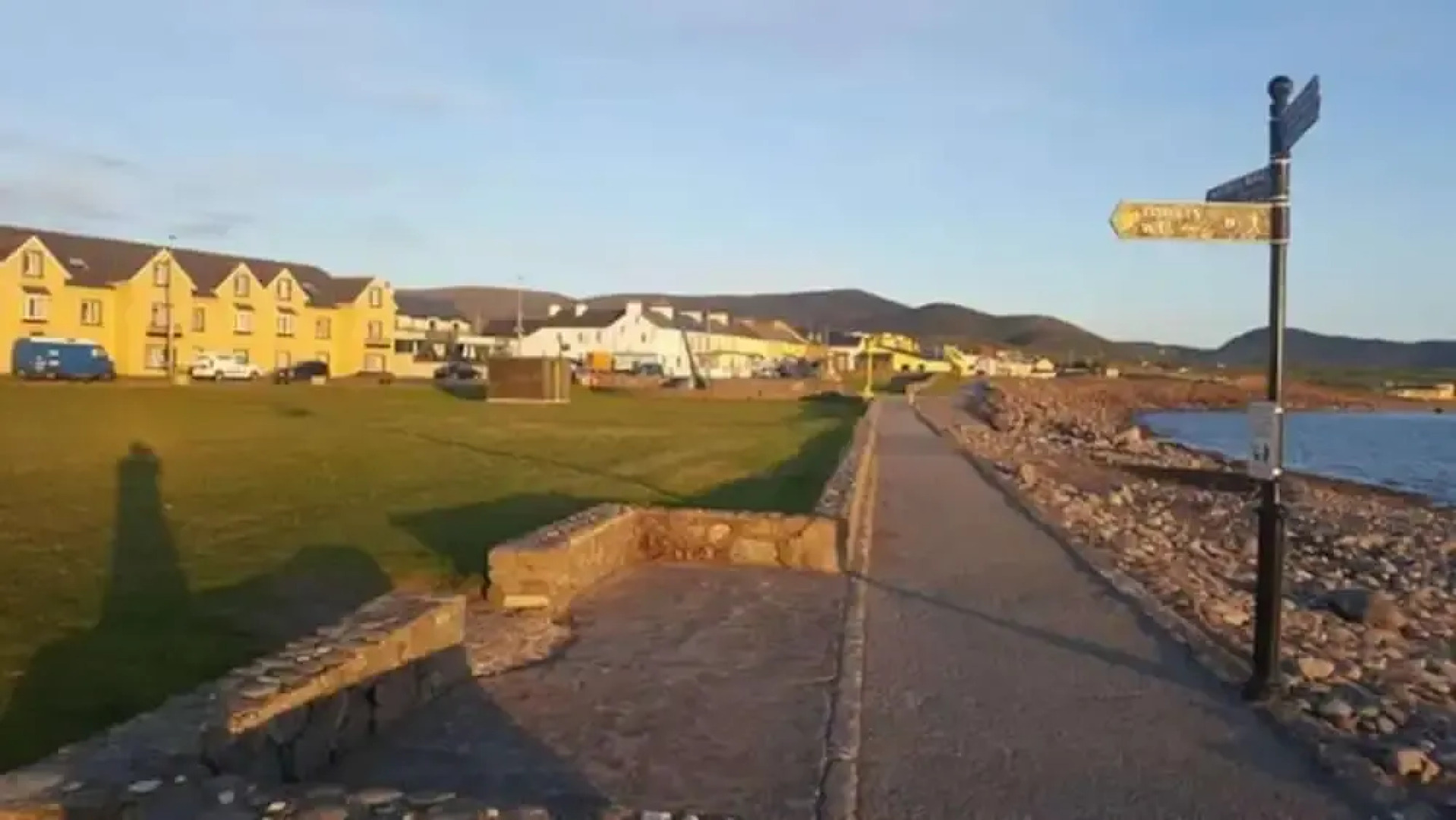 Coastal Kerry Hideaway - Sleeps 6 & Free Parking