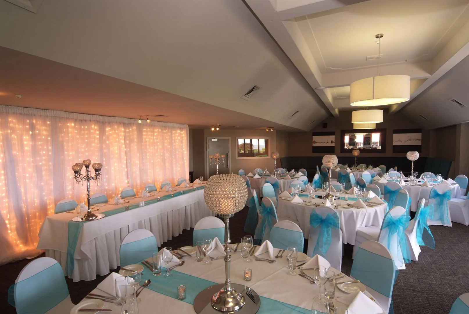 Suncourt Hotel & Conference Centre