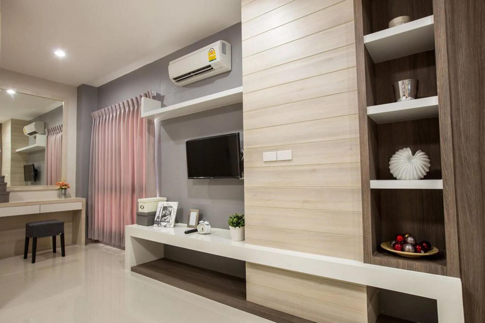 Central Place Serviced Apartment