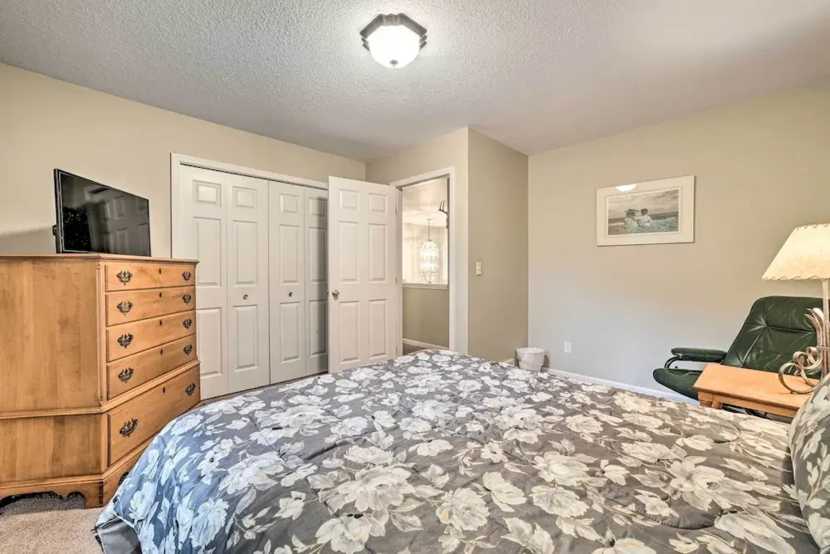 Bellaire Ski Escape ~ 1 Mile to Schuss Mountain!