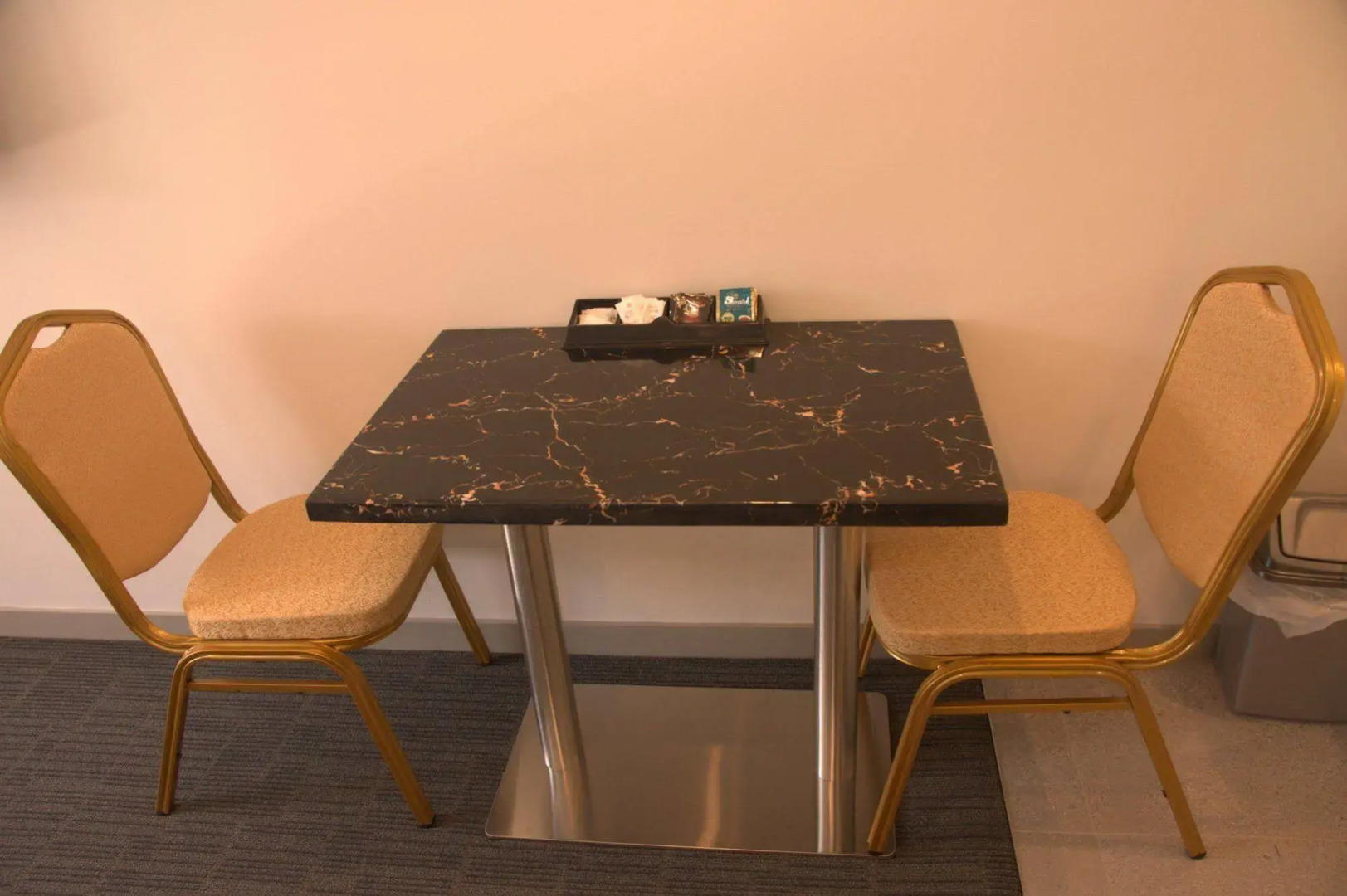 Newlands Court Motel