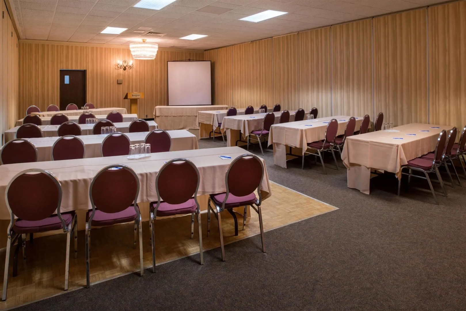 Days Inn by Wyndham Sudbury & Conference Centre