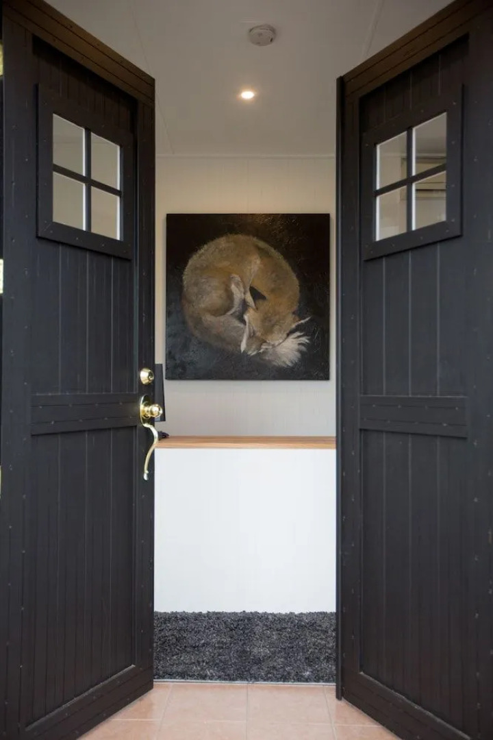 Fox on the Run - Motel Kilmore