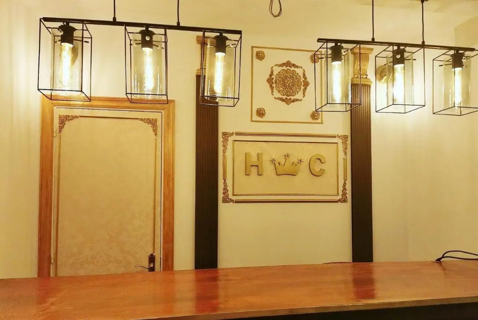 Barcelona Corona Hostal
