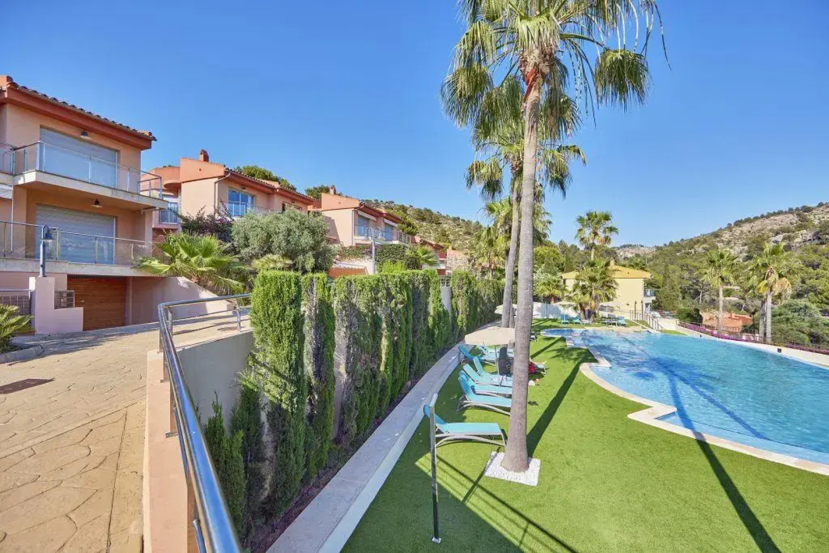 Universal Aquamarin Beach Houses