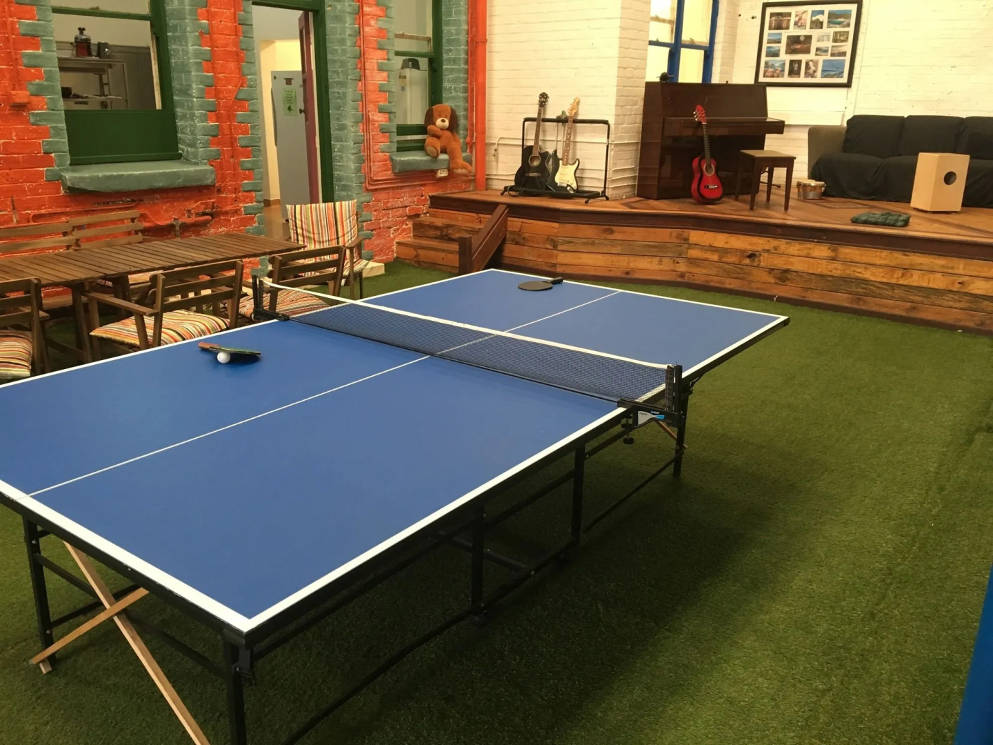 1849 Backpackers Hotel