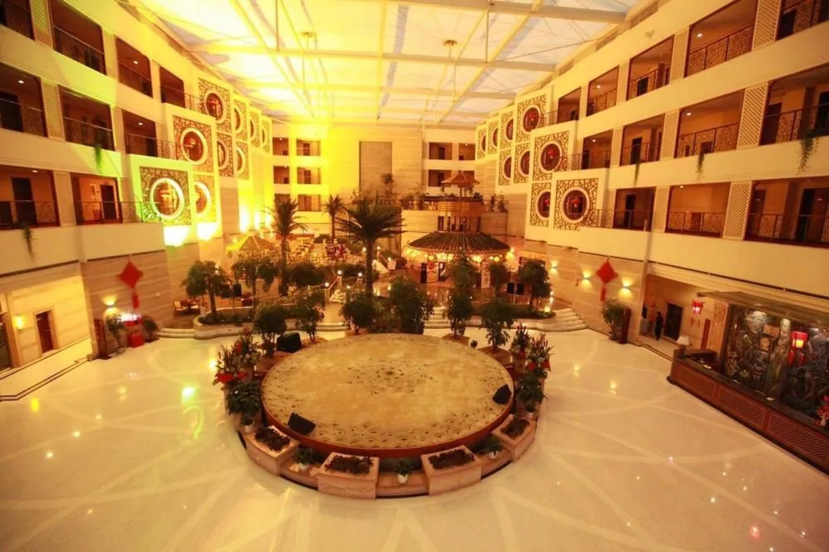 Kunming Wanghu Hotel