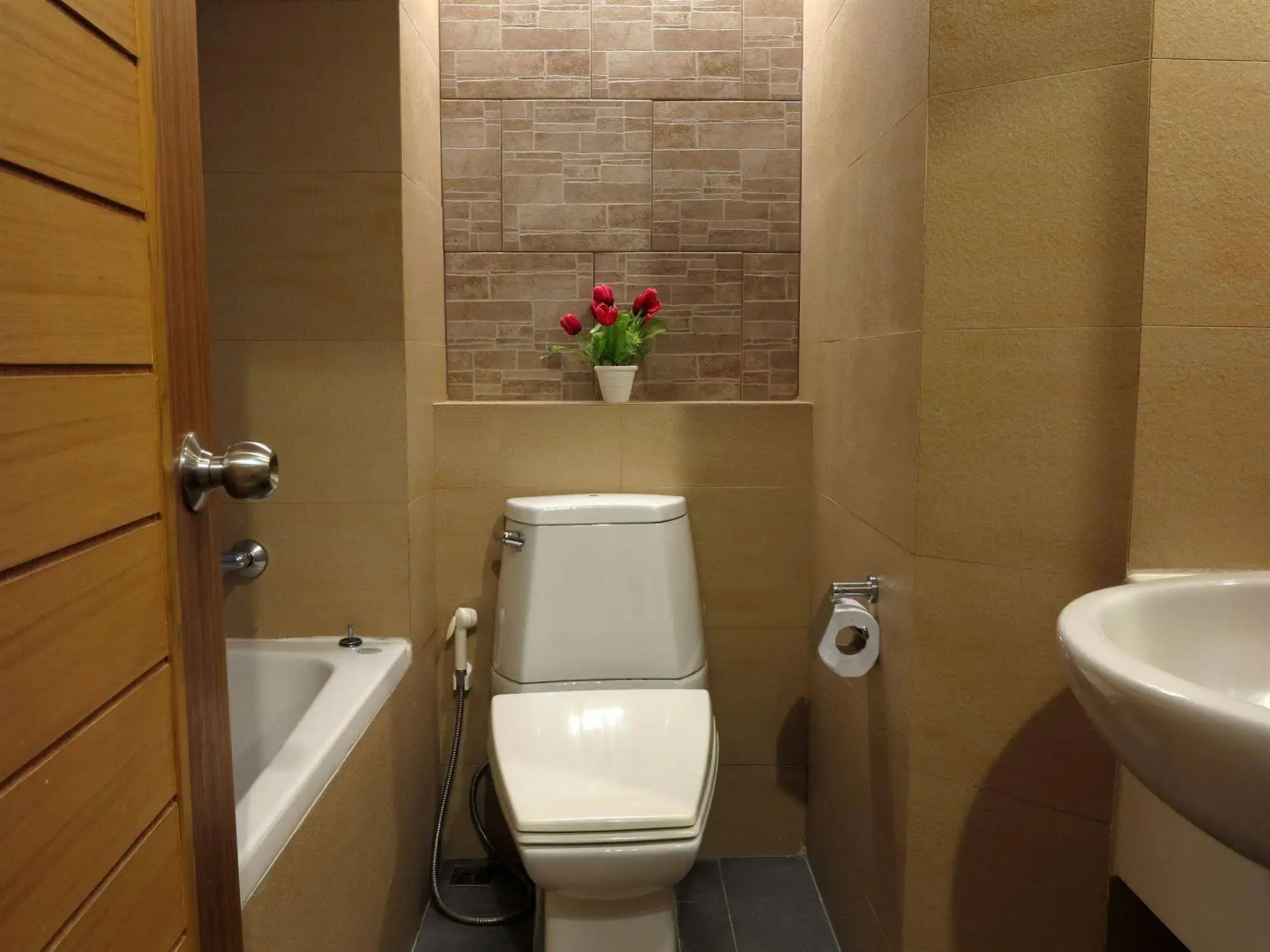 Windmill Resort Hotel