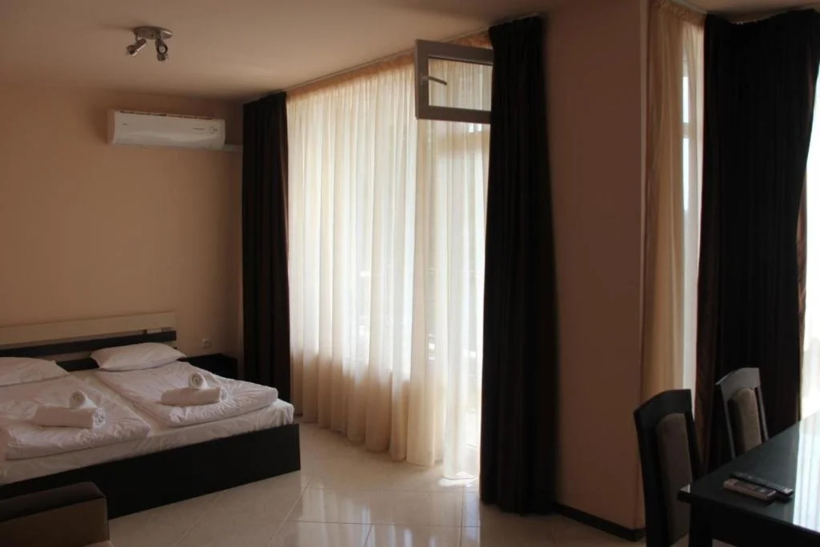 Olympia Beach Complex