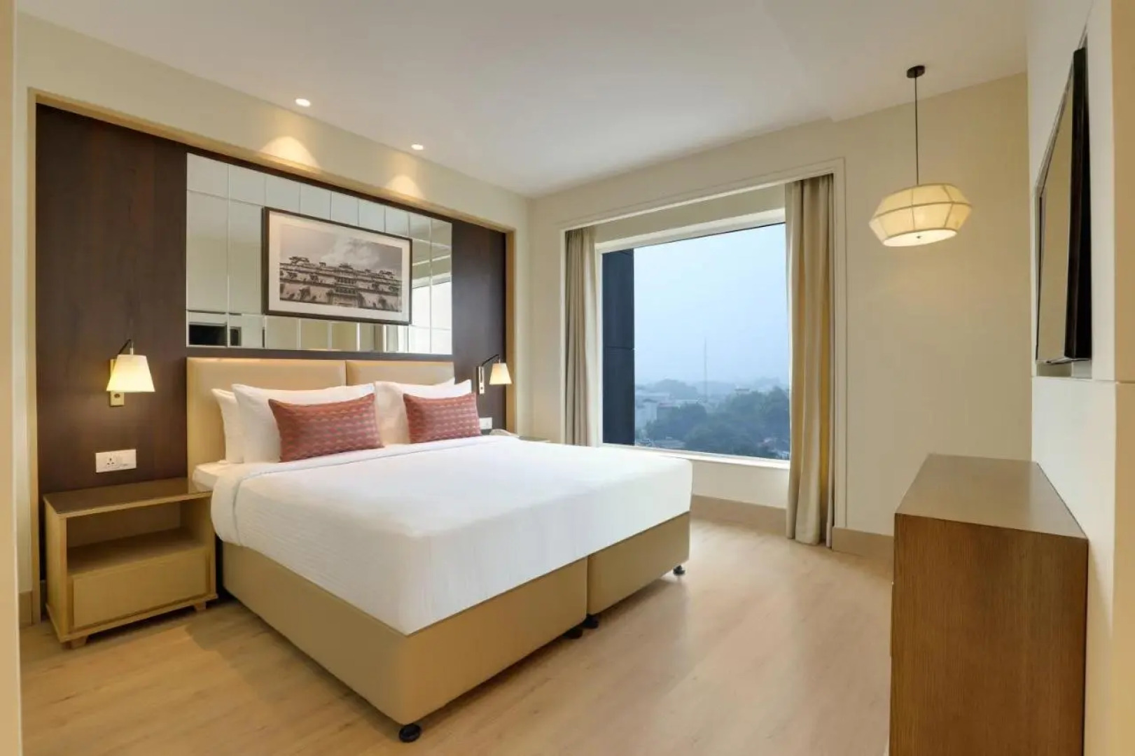 Lemon Tree Hotel Jhansi