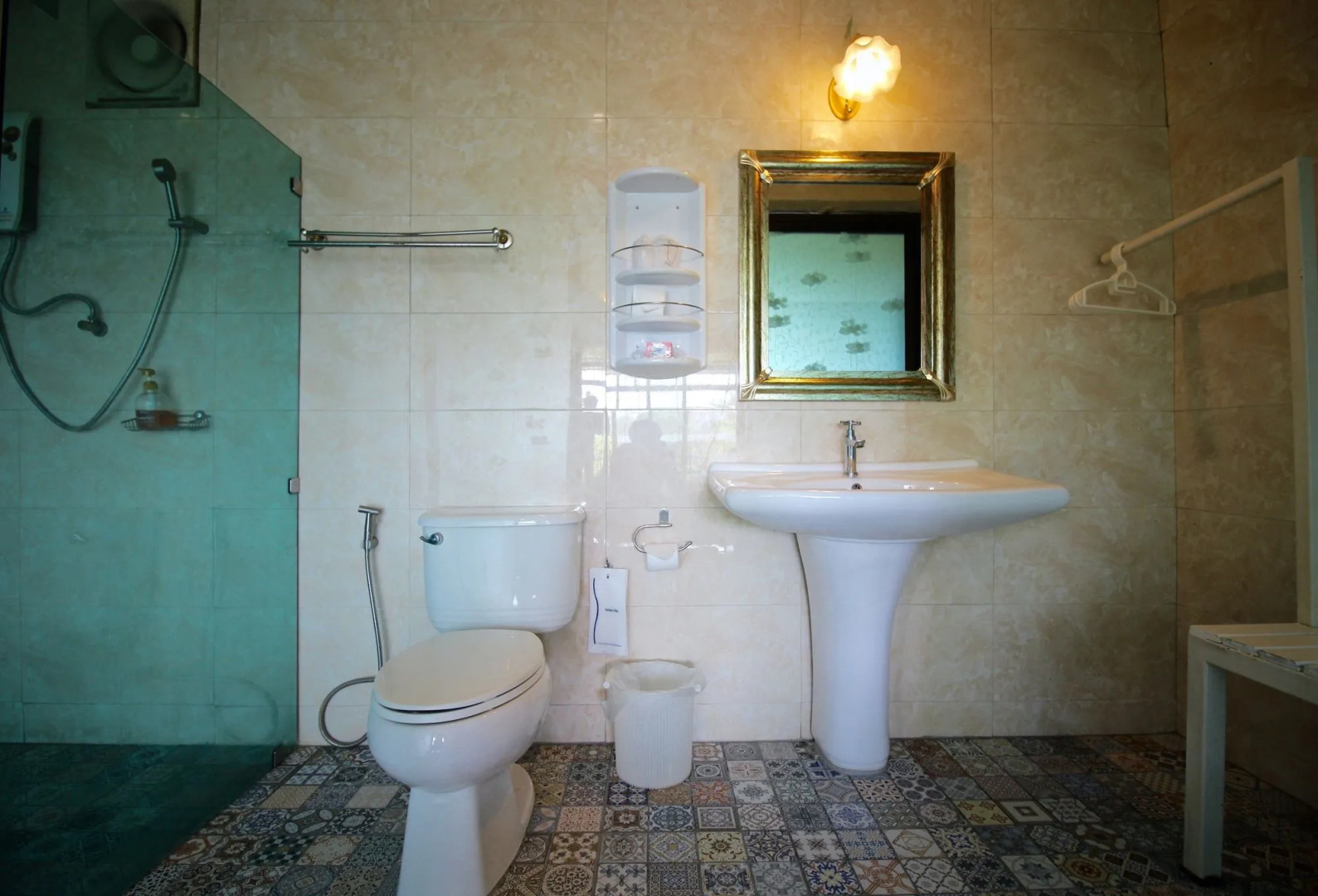 Yoko River Kwai Resort