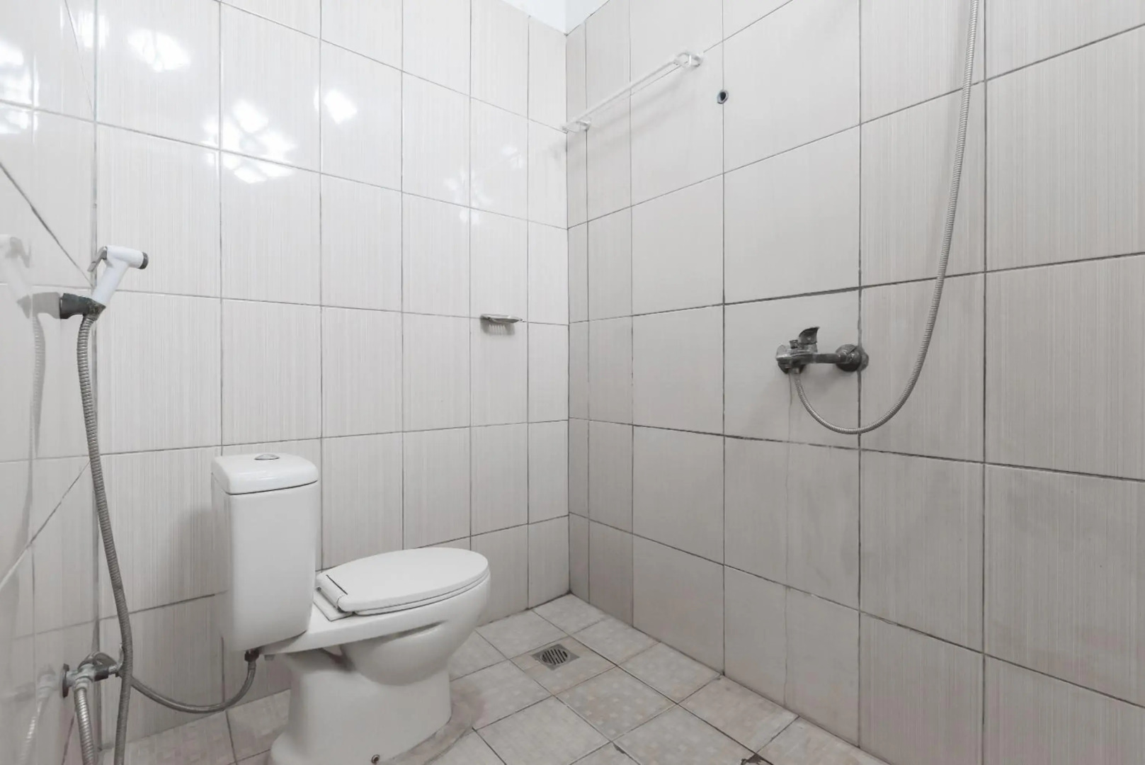 OYO 3040 D'pineapple Villa