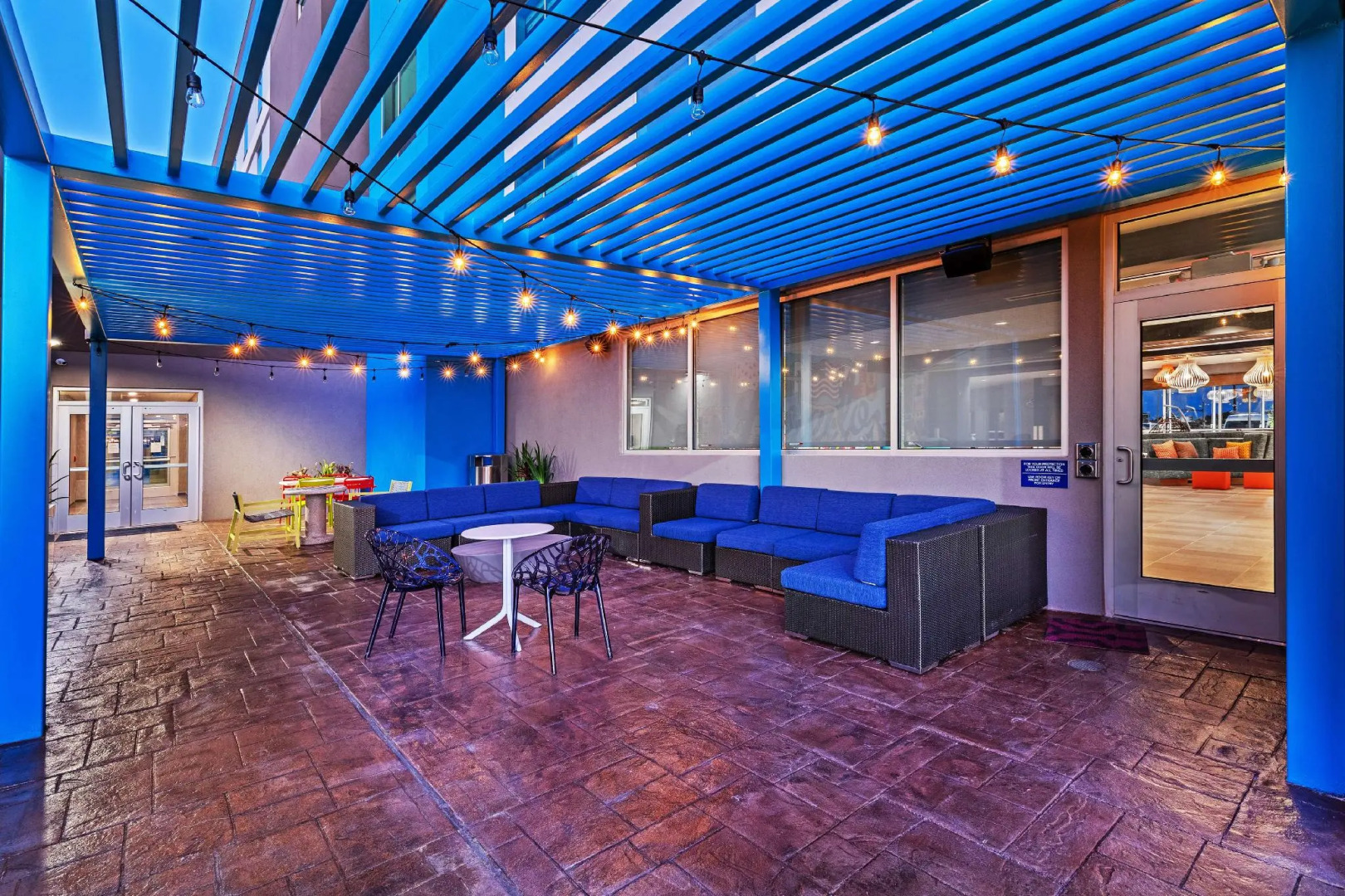 Tru by Hilton Laredo Airport