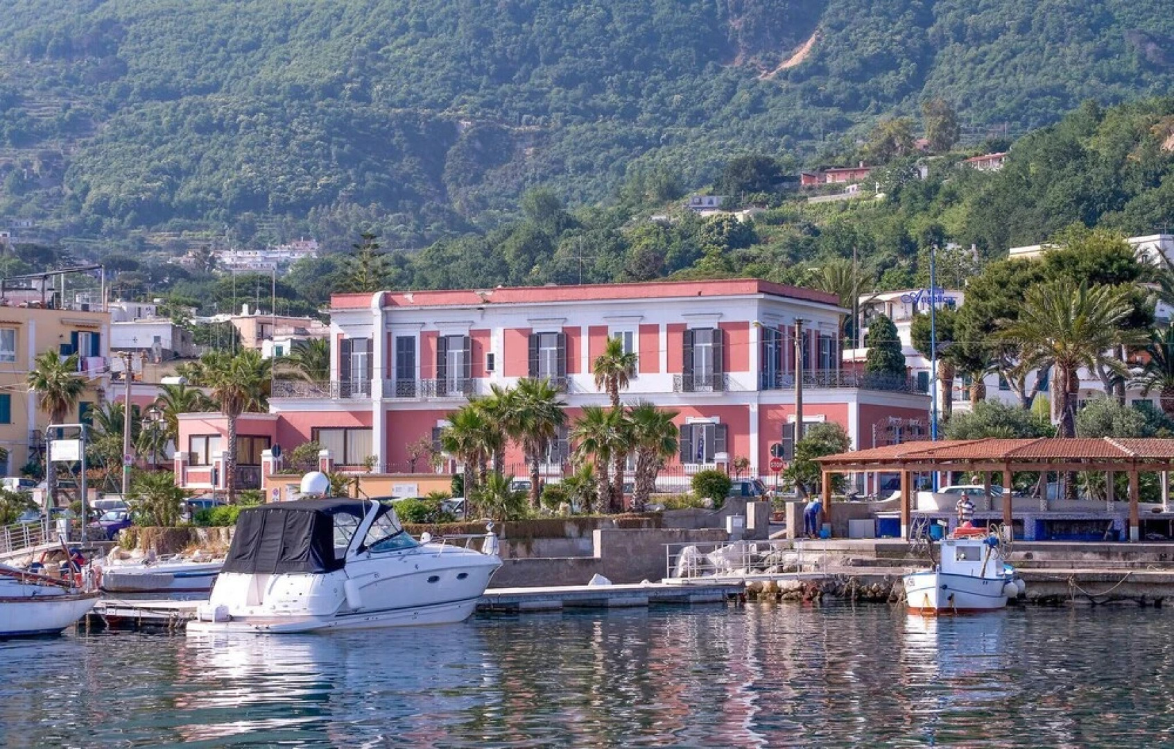 Amazing Apartment in Lacco Ameno With 2 Bedrooms and Wifi