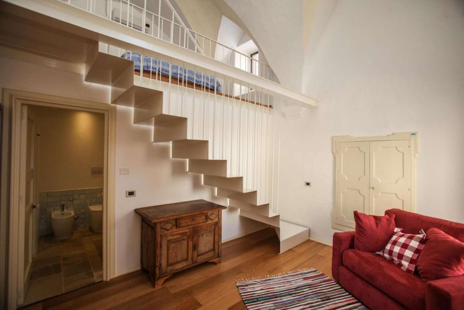 Pat016 in Pat With 8 Bedrooms and 8 Bathrooms