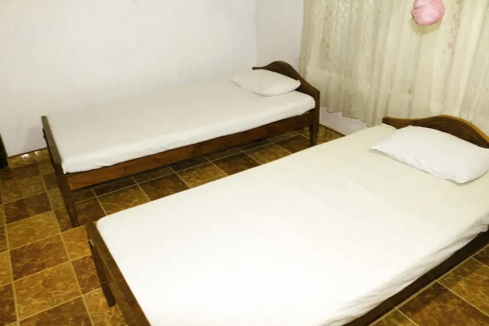 Yoho Little Rose Inn