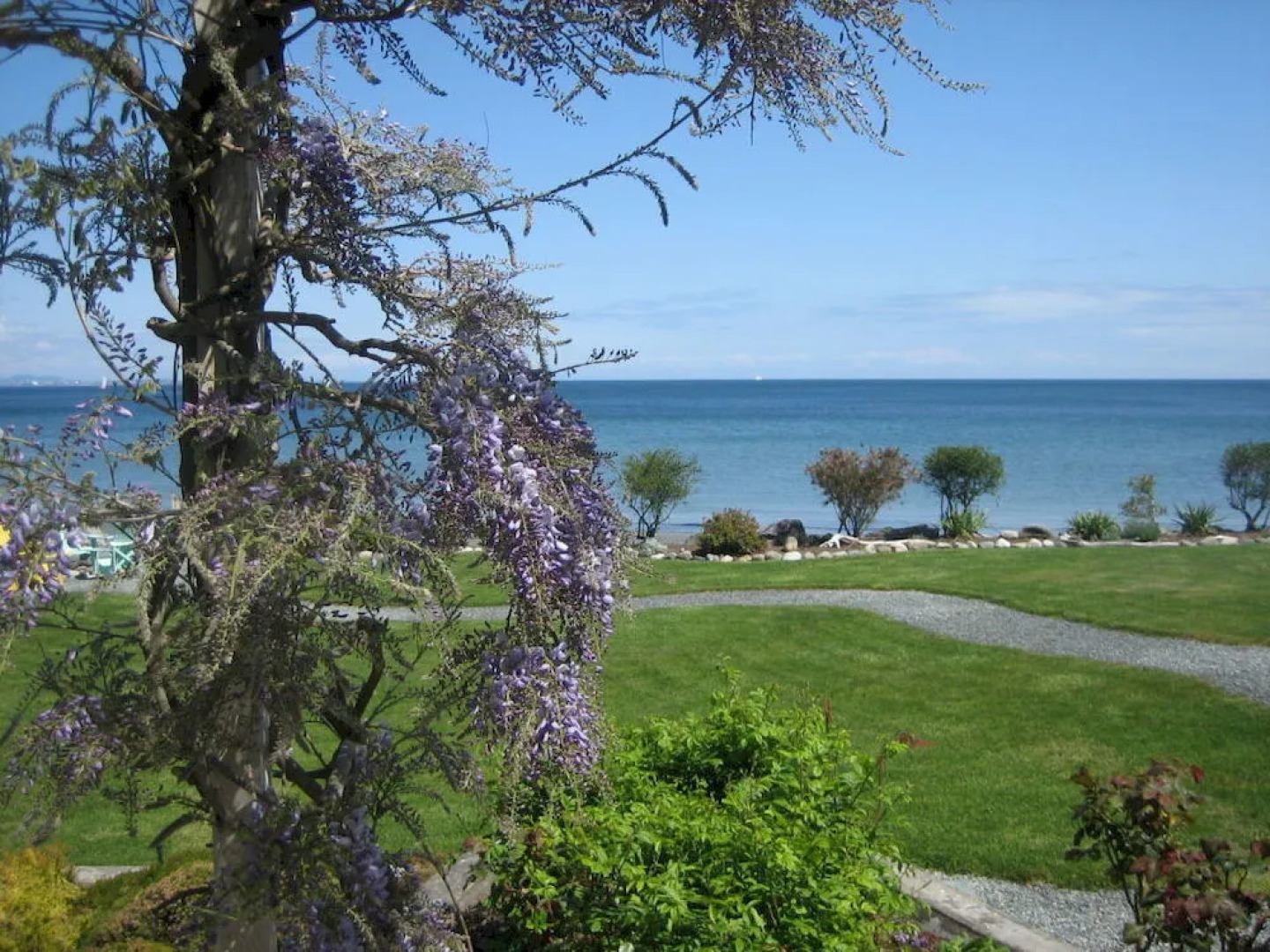 The Lodge at Weir's Beach