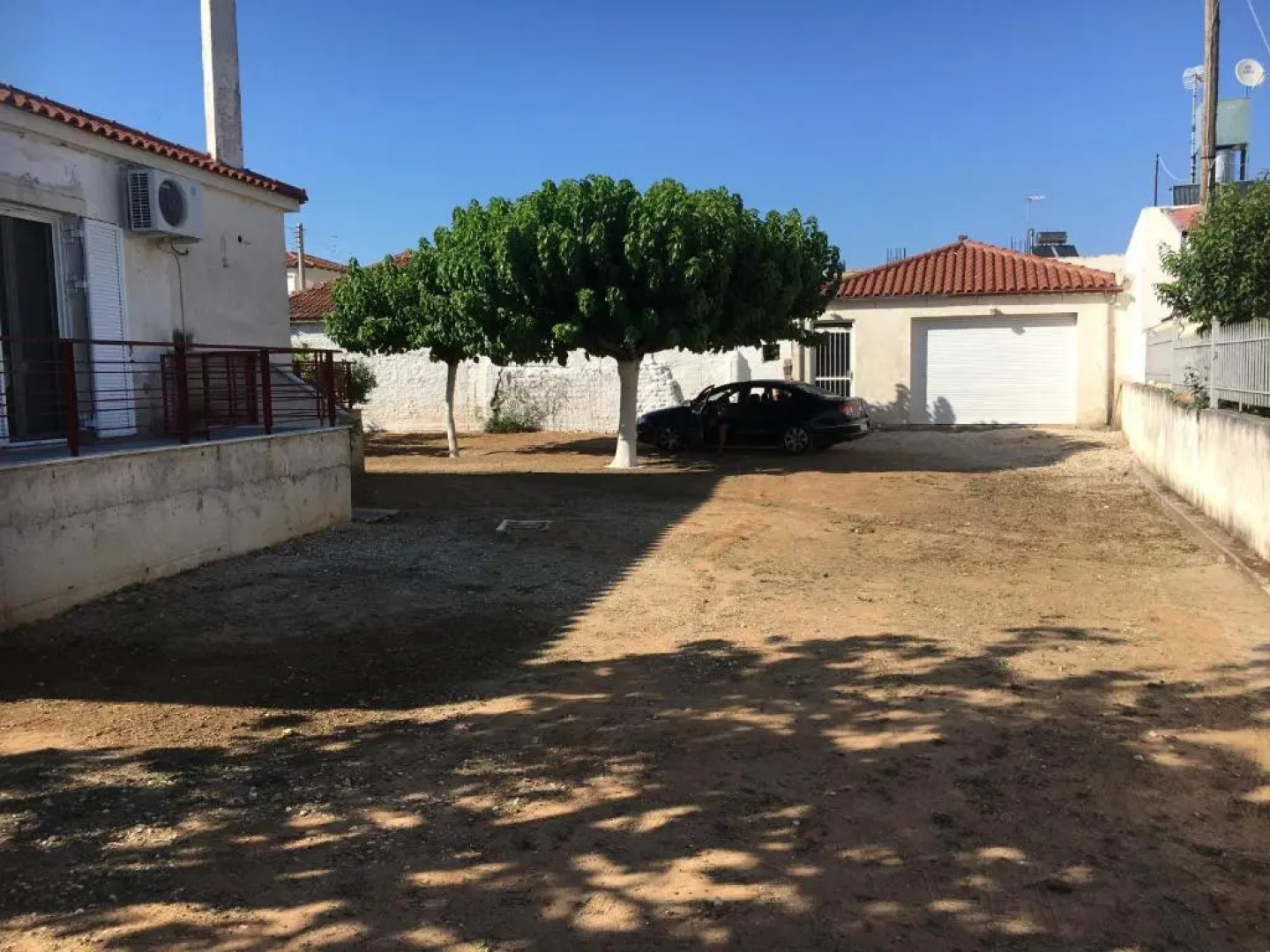 Dimitras and Thalias house