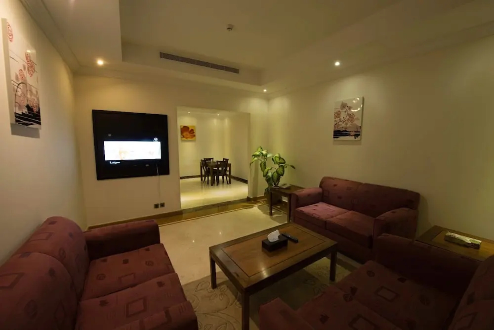 Western Beauty Hotel Suites