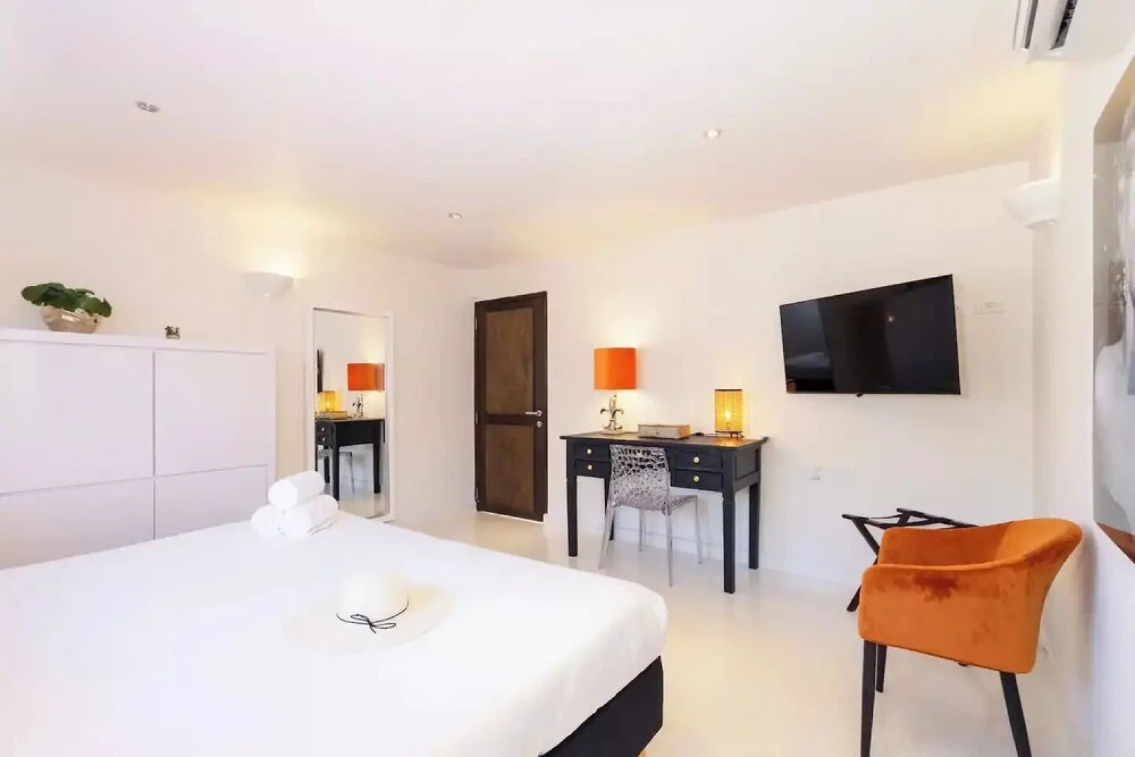 Mountain Villa Infinity Pool Majestic Views