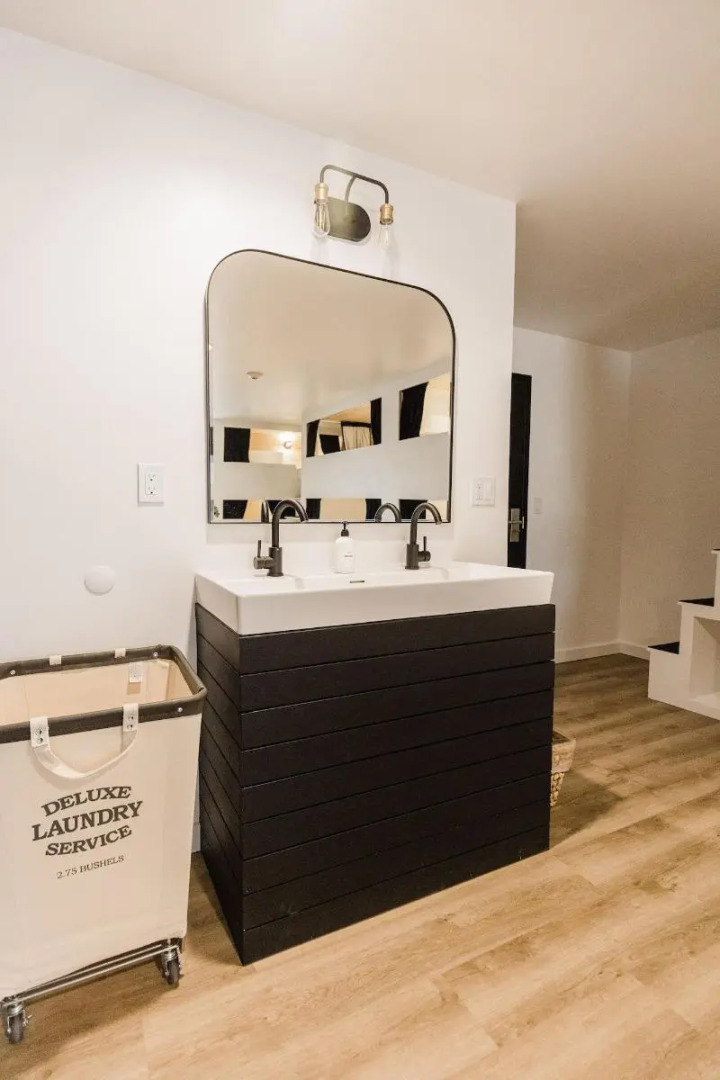 Wonderstone at Glacier