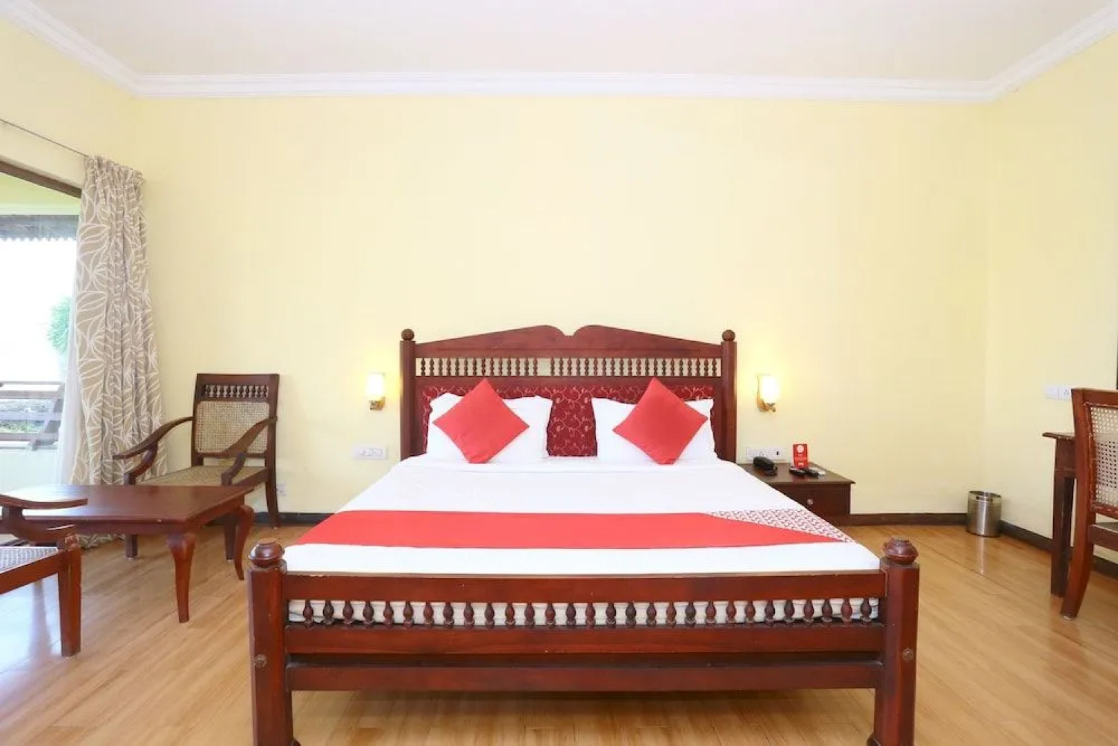 OYO 26874 Manor Backwater Resort