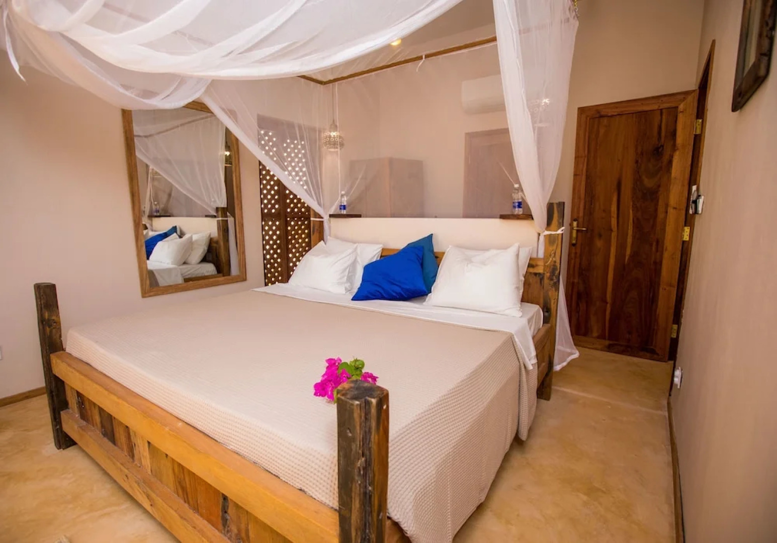 Clove Island Villas & Spa