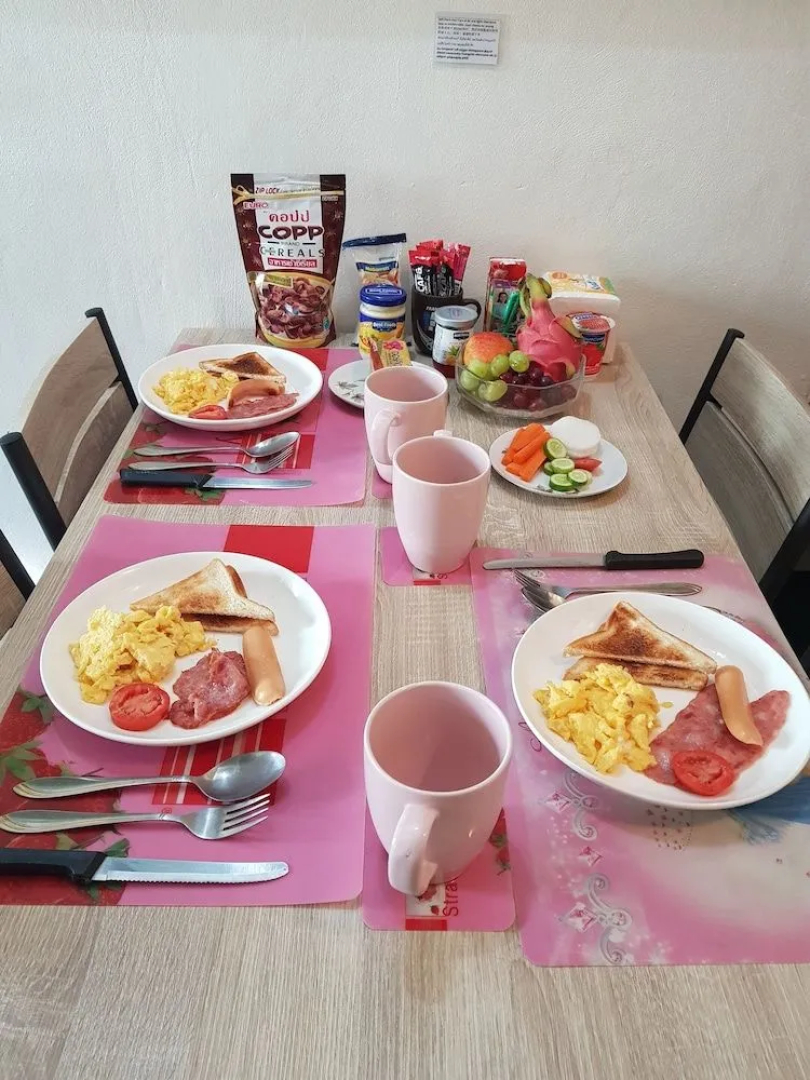 Sam's Place