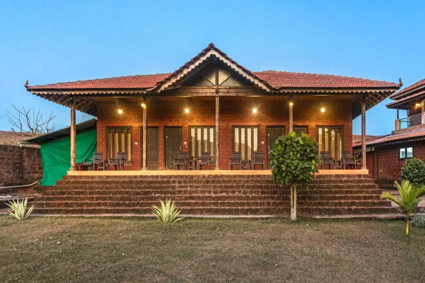 SaffronStays Athaang, Dapoli