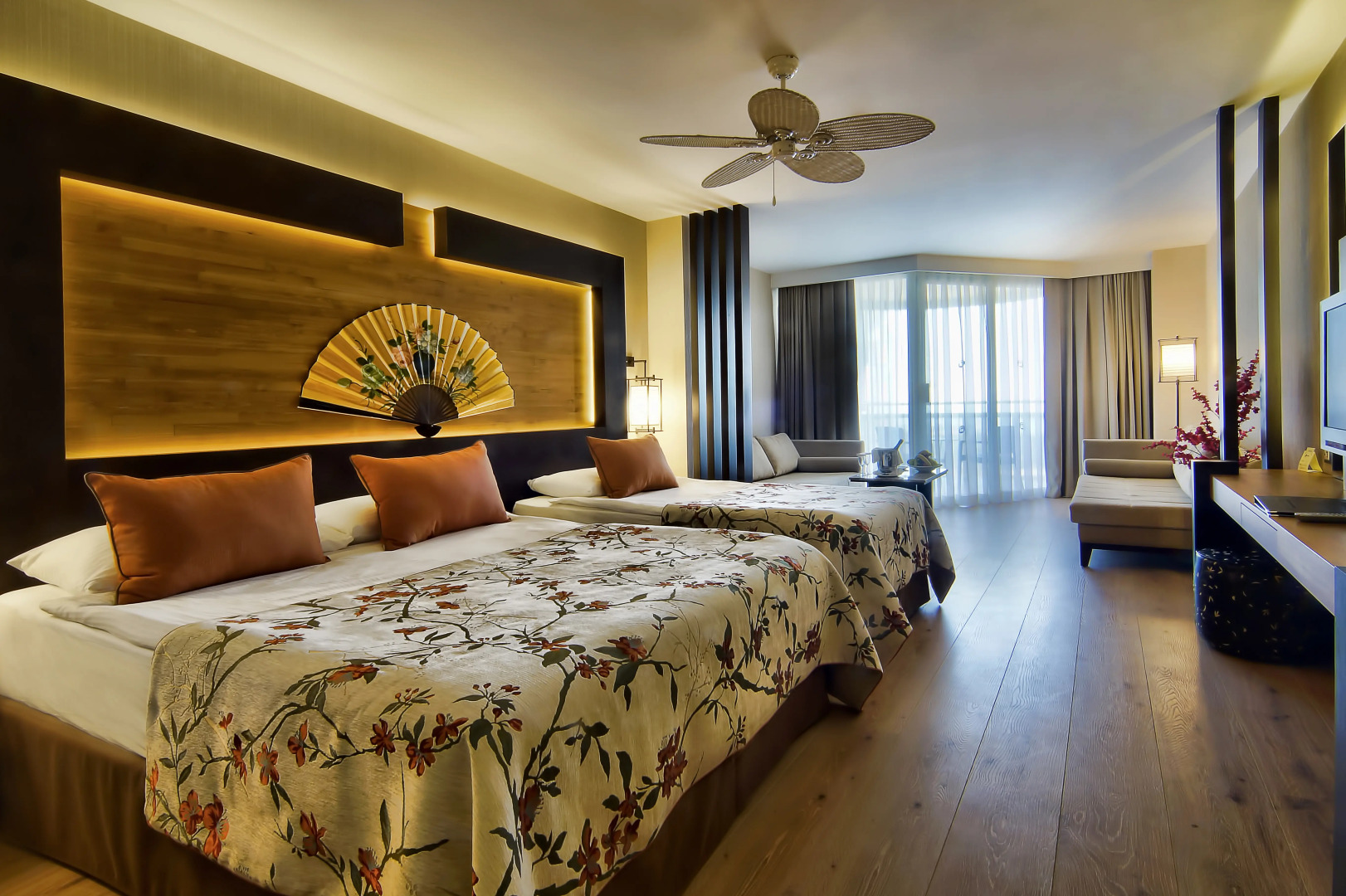 Limak Lara De Luxe Hotel and Resort
