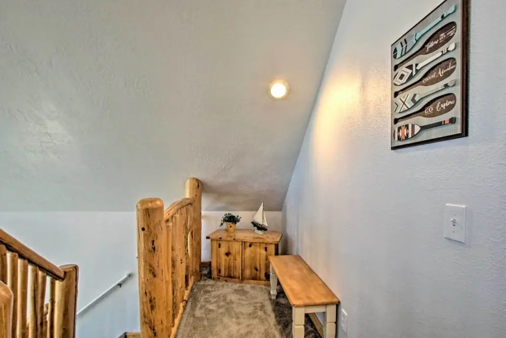 Garden City Lake House: Hot Tub & Views!