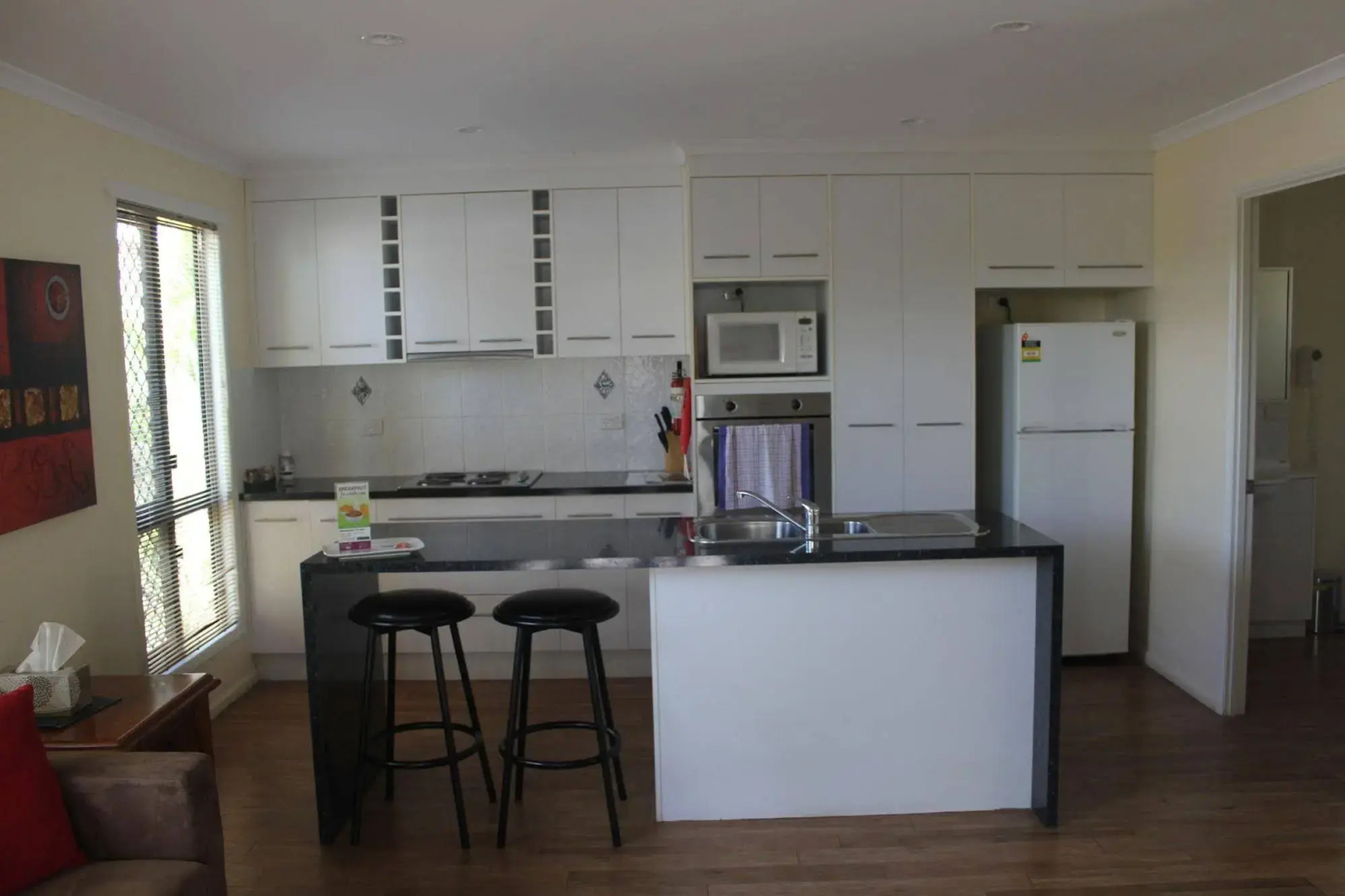 Emerald Motel Apartments