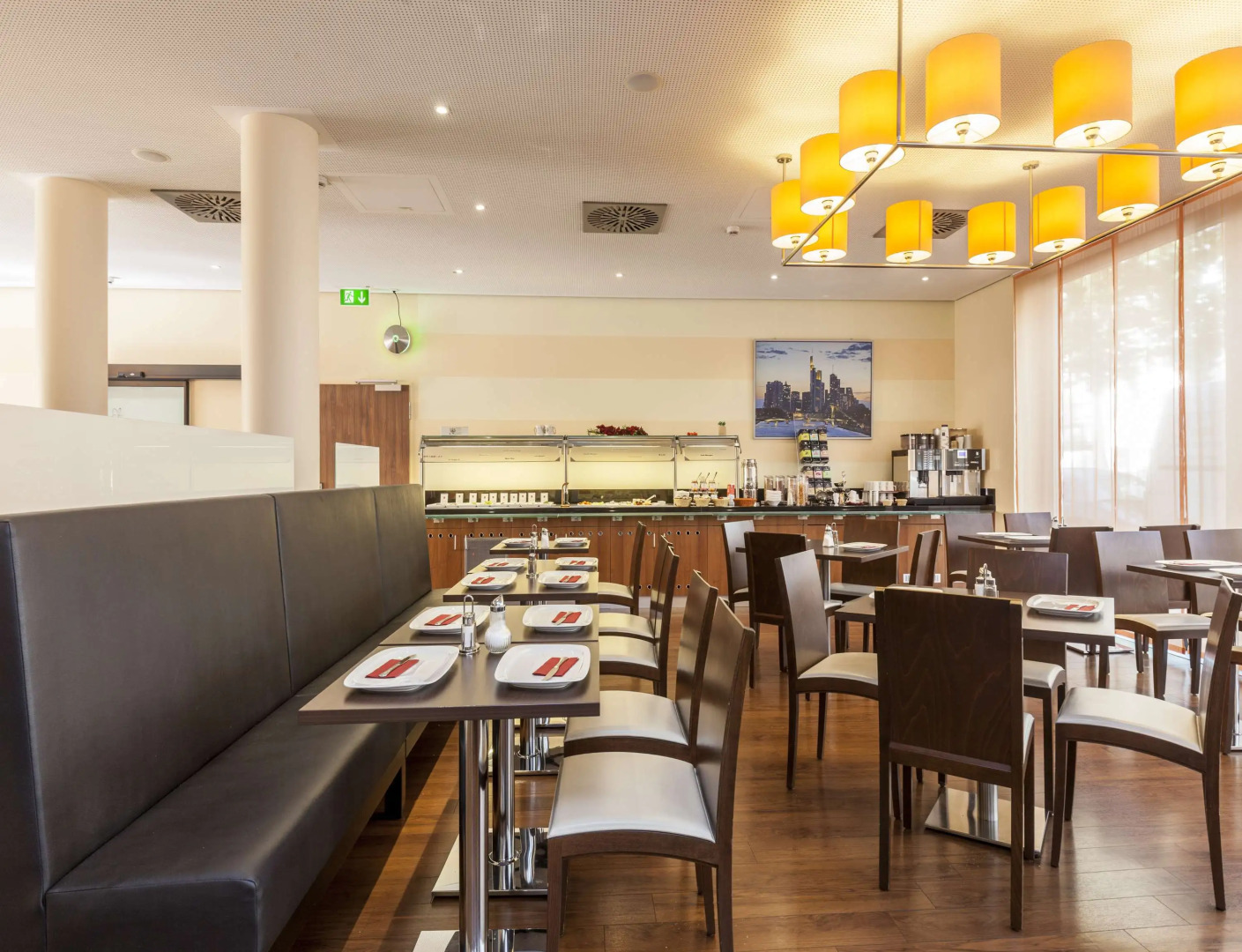 Отель Premier Inn Frankfurt City Europaviertel