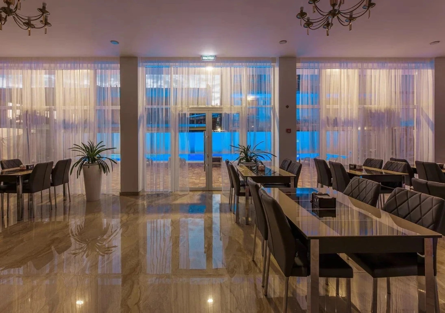 Viva VictoriaFamilyHotel