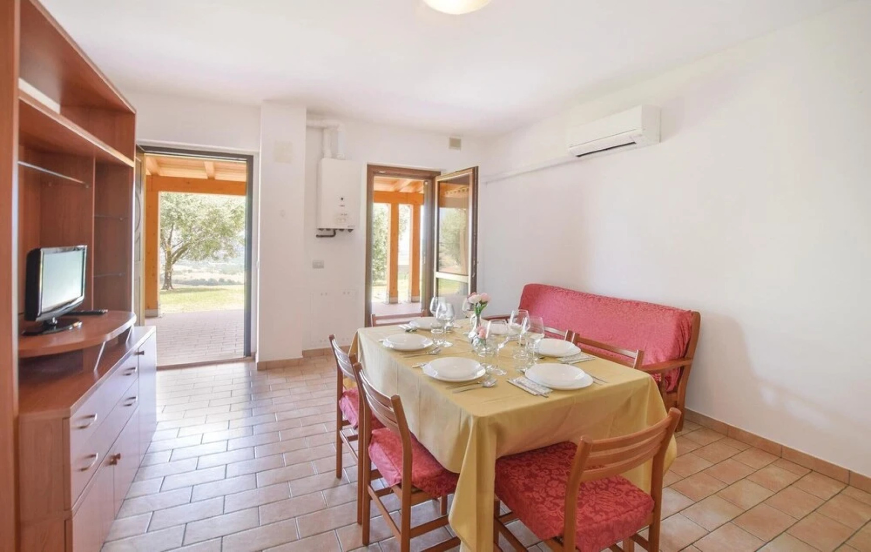 Nice Apartment in Montefelcino With 2 Bedrooms and Wifi