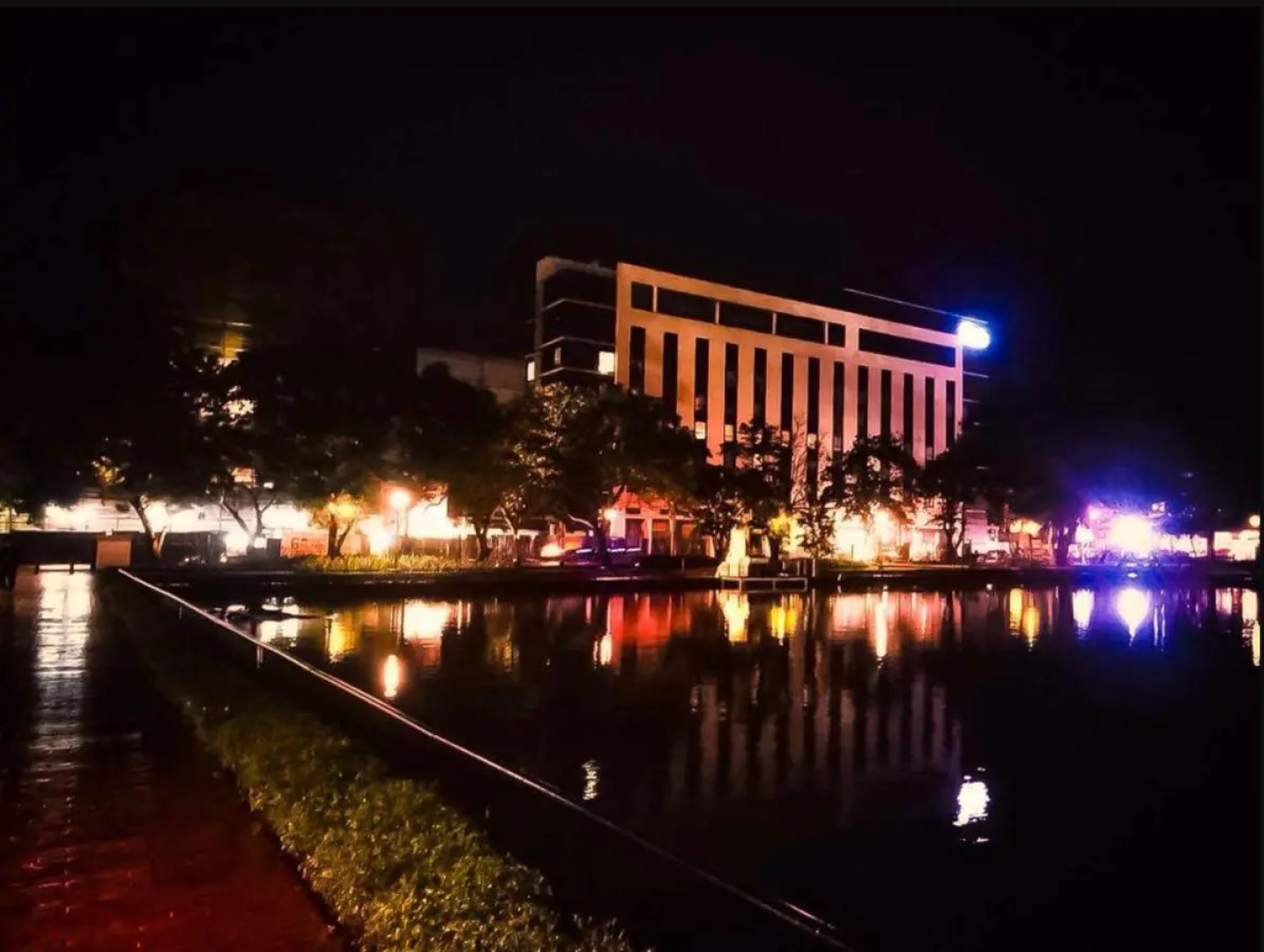 Seda Capitol Central