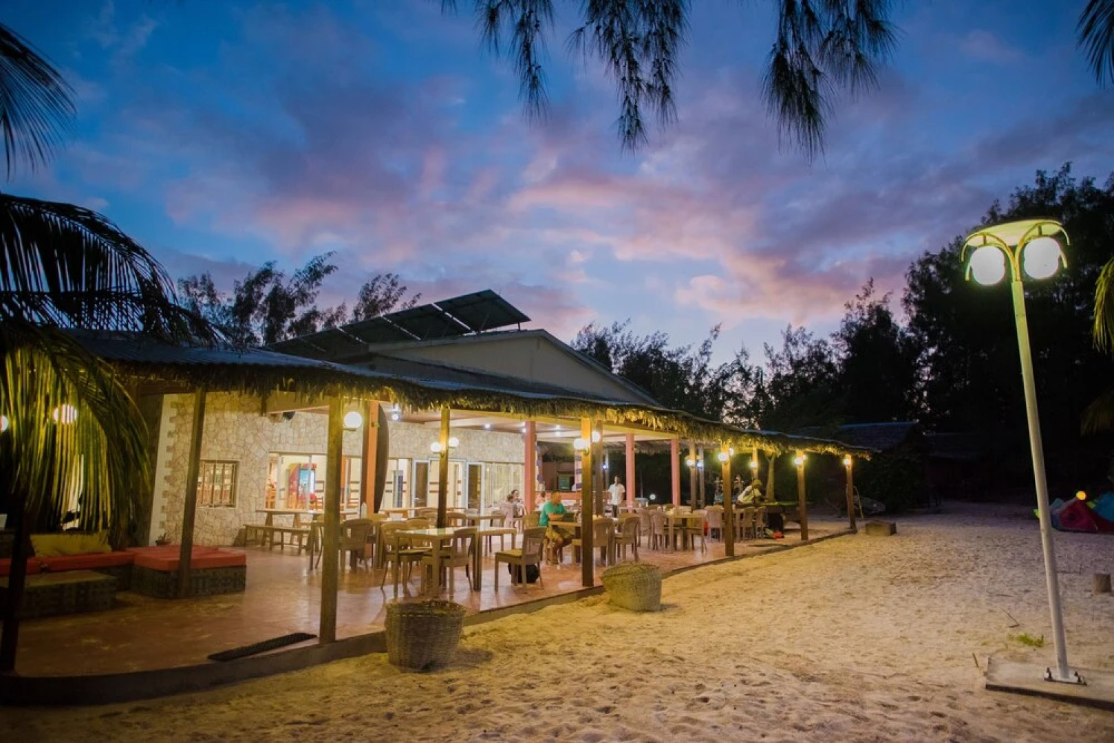 Hotel Bungalows Royal Sakalava