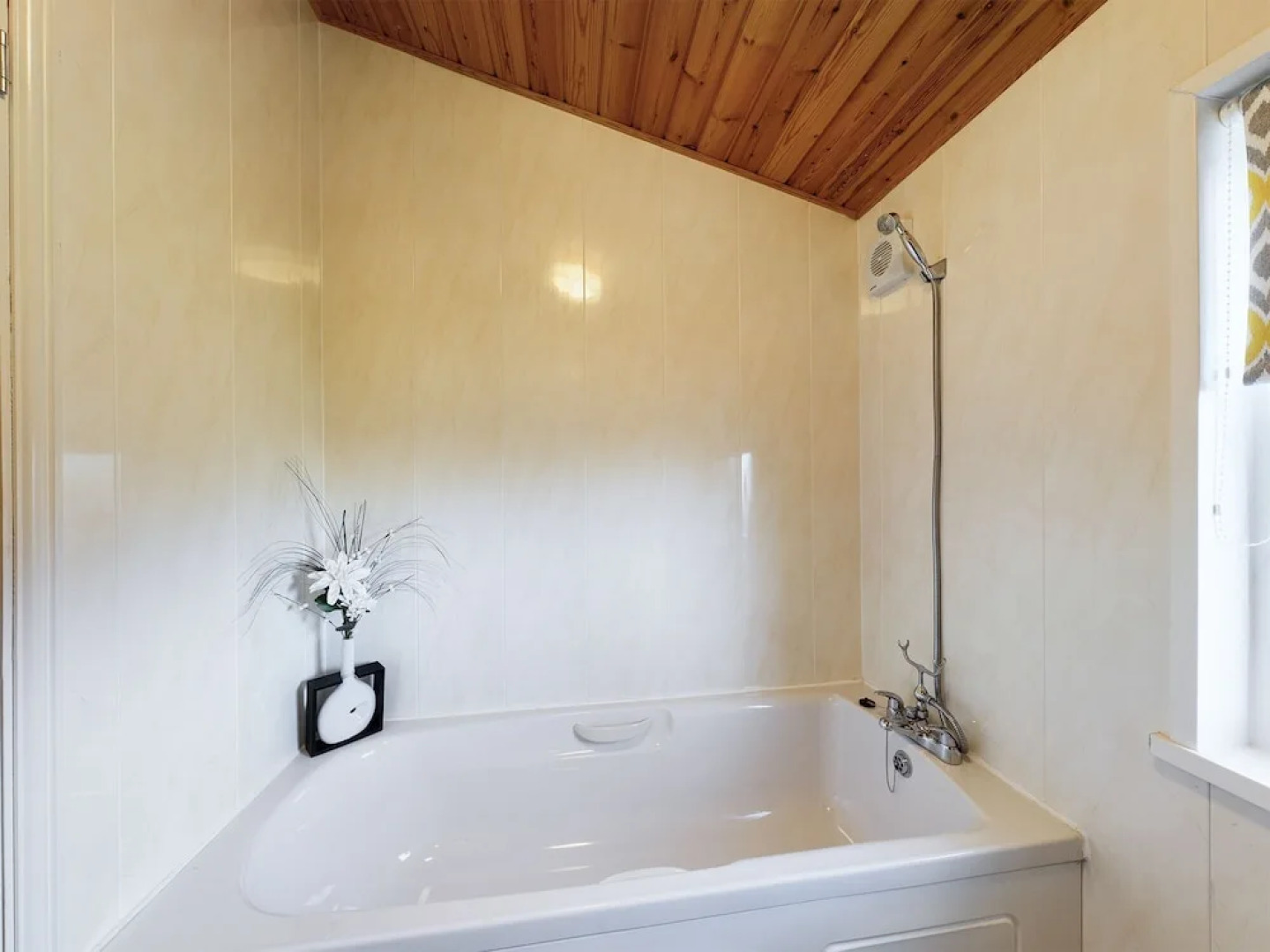 Lovely 3-bed House in Carnforth